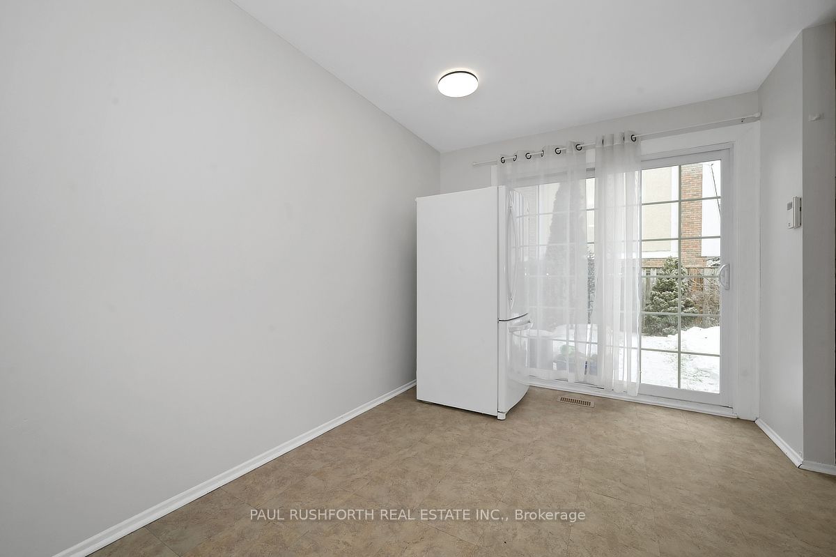 1107 Meadowlands Drive Property Photo 13