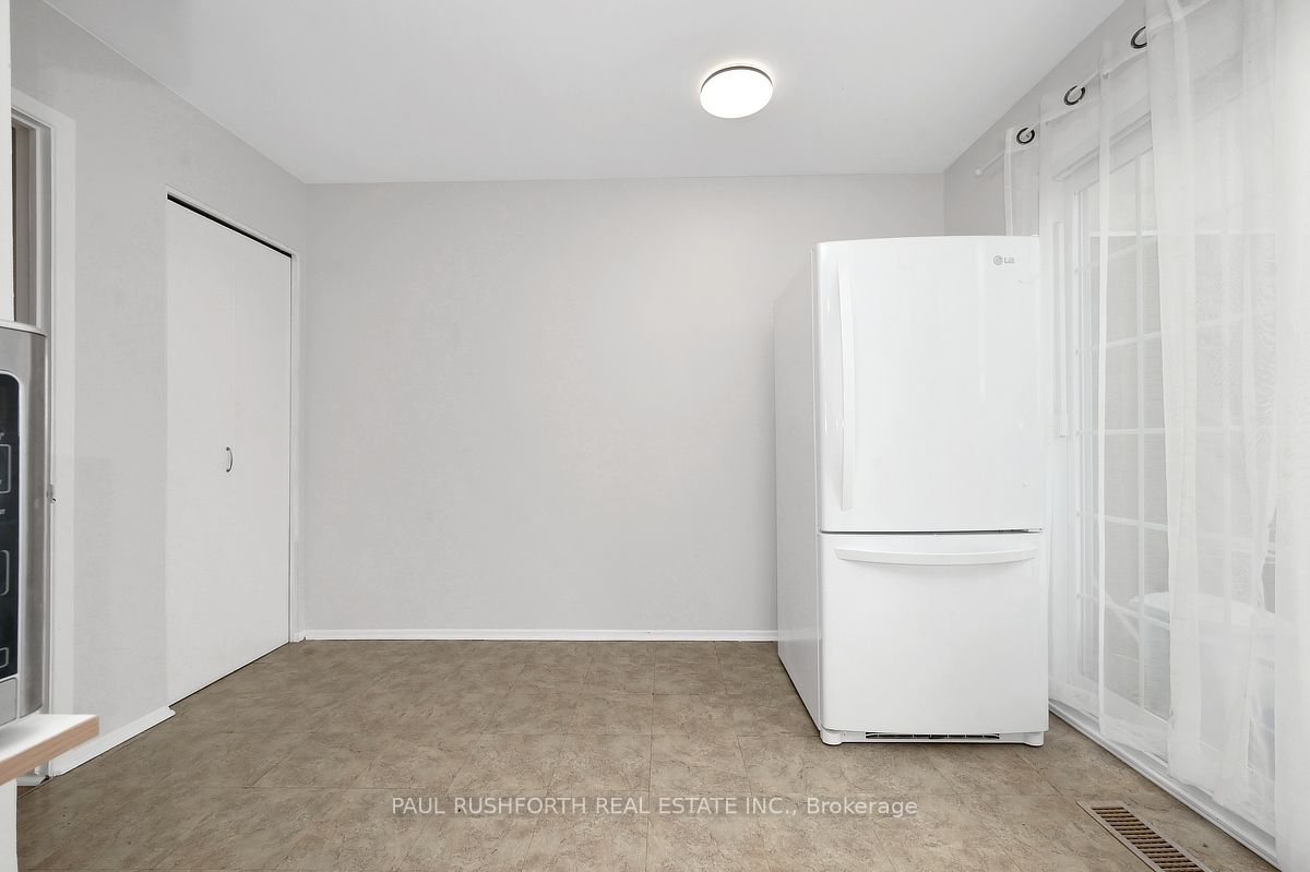 1107 Meadowlands Drive Property Photo 14