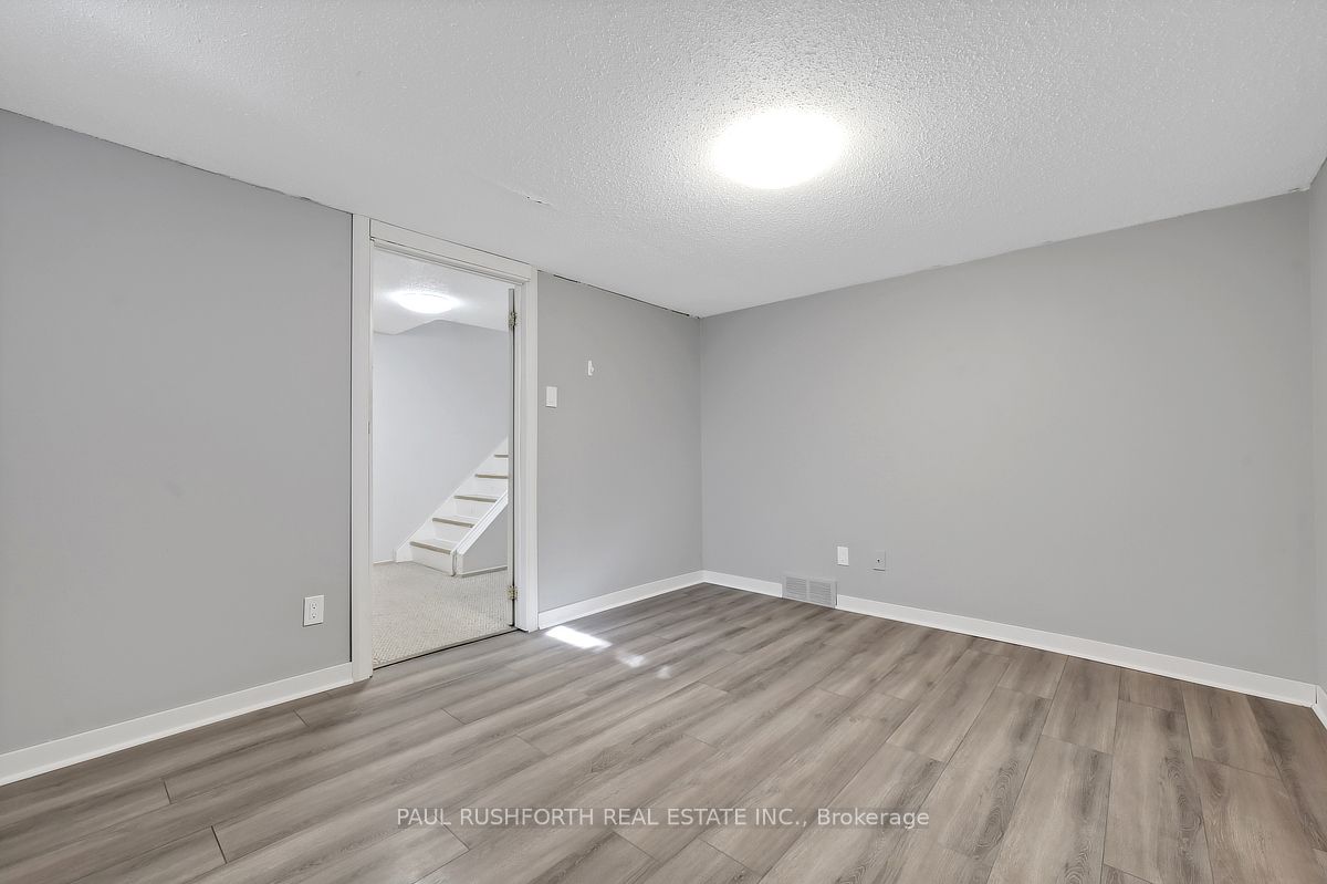 1107 Meadowlands Drive Property Photo 34