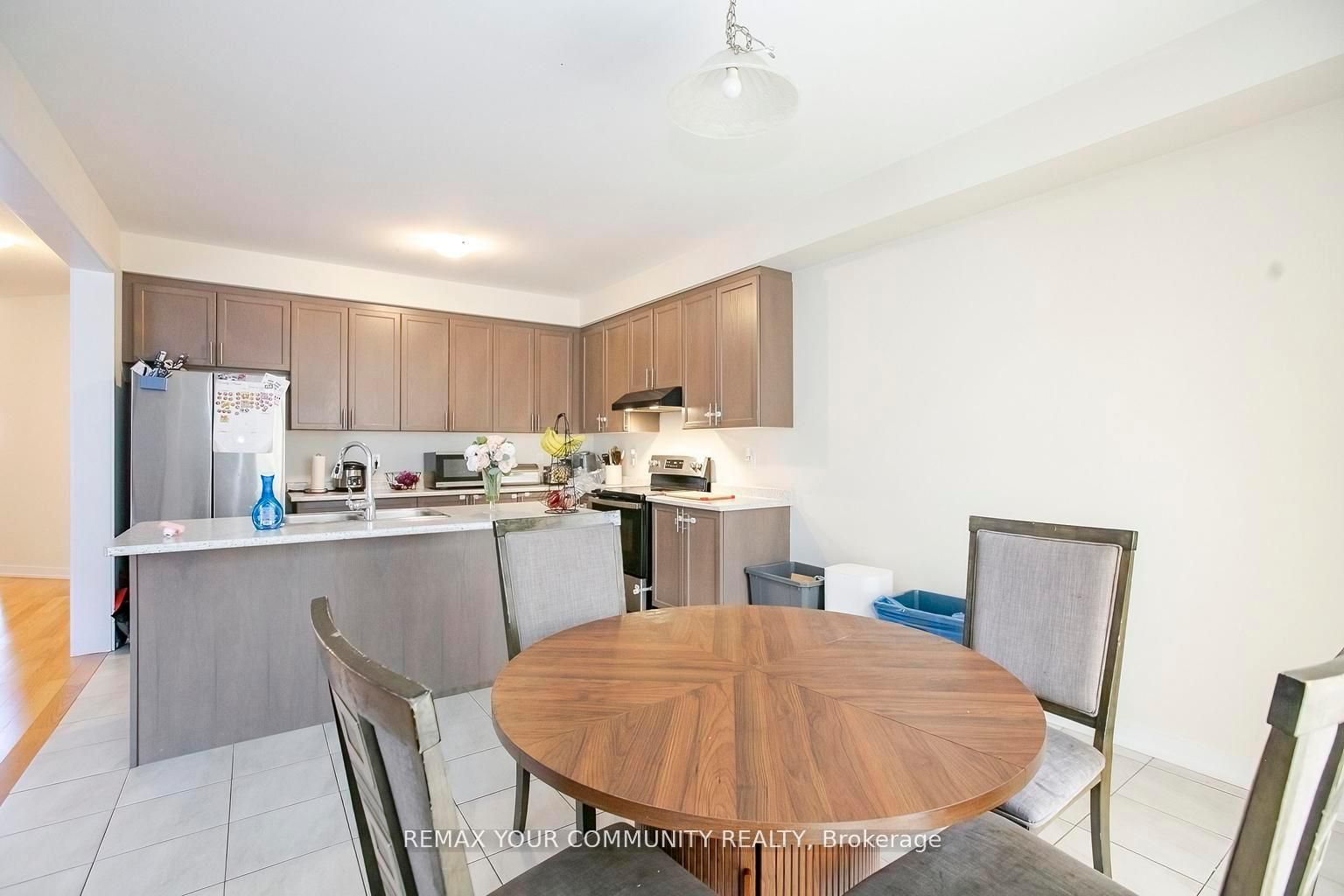 106 Higgins Avenue Property Photo 17