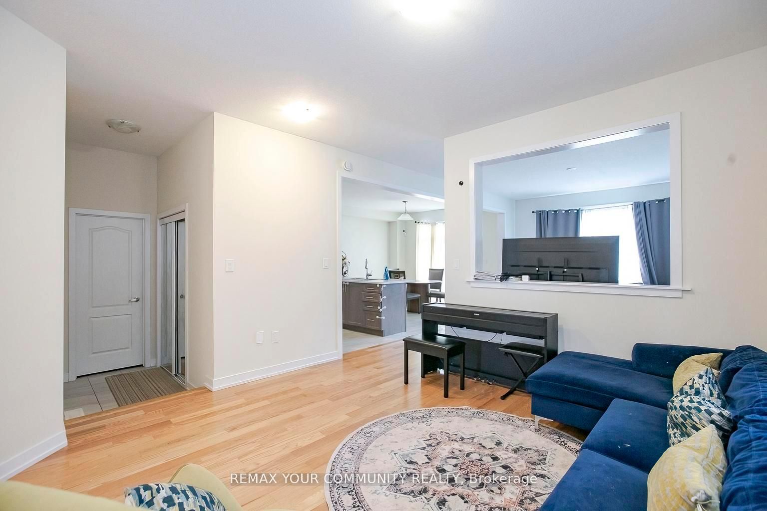 106 Higgins Avenue Property Photo 34