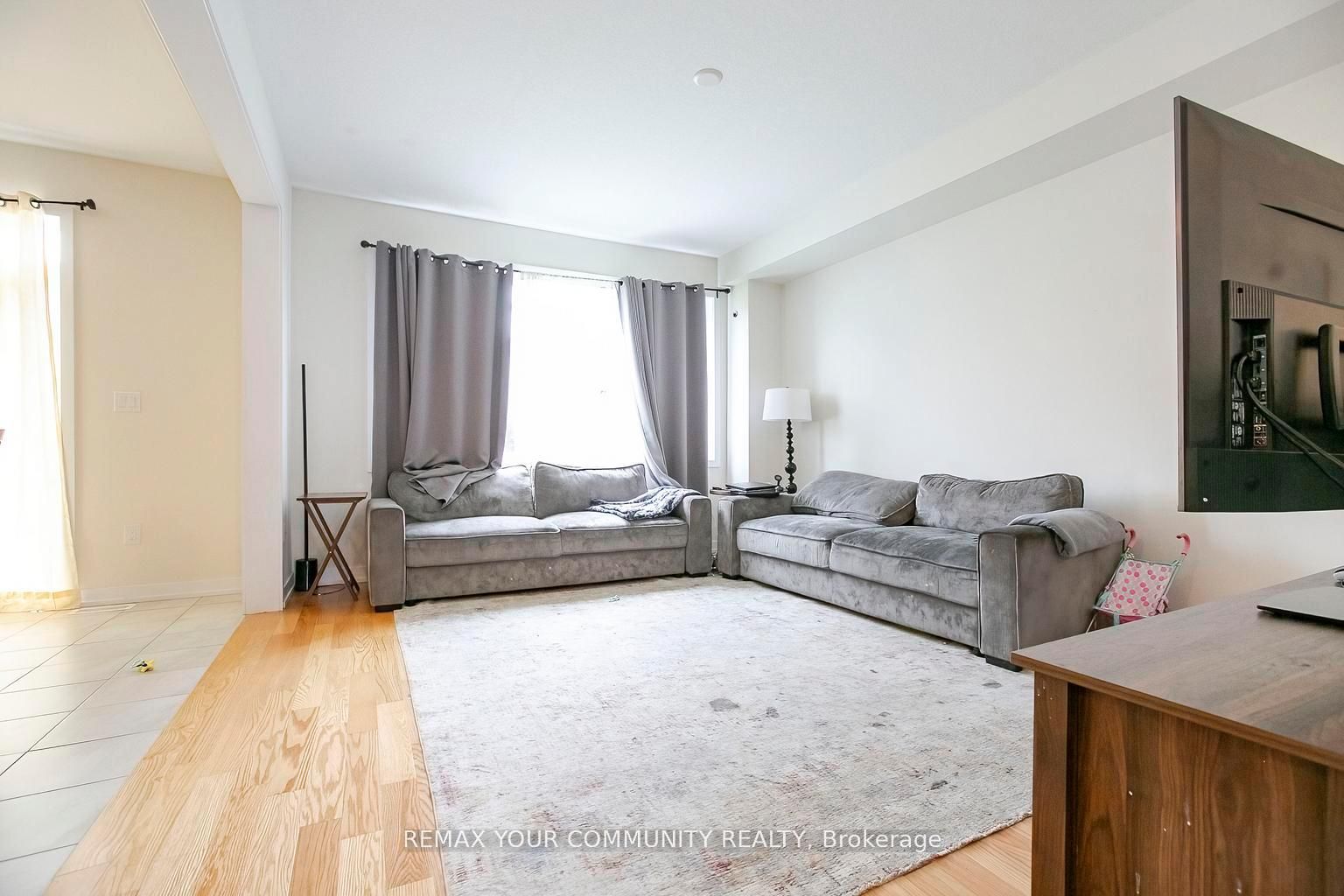 106 Higgins Avenue Property Photo 35
