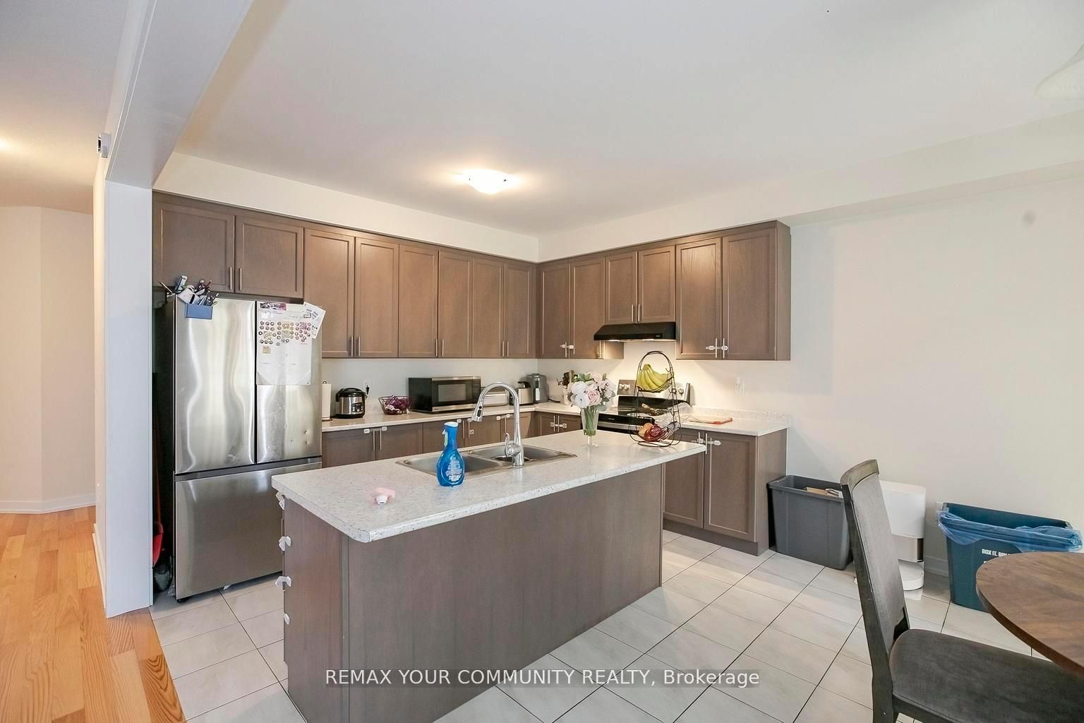 106 Higgins Avenue Property Photo 39