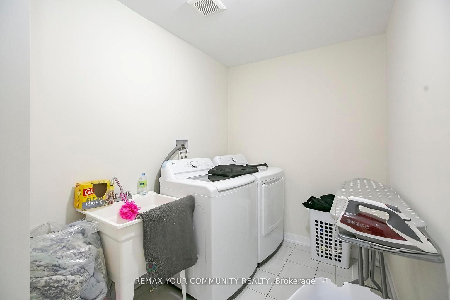 106 Higgins Avenue Property Photo 41