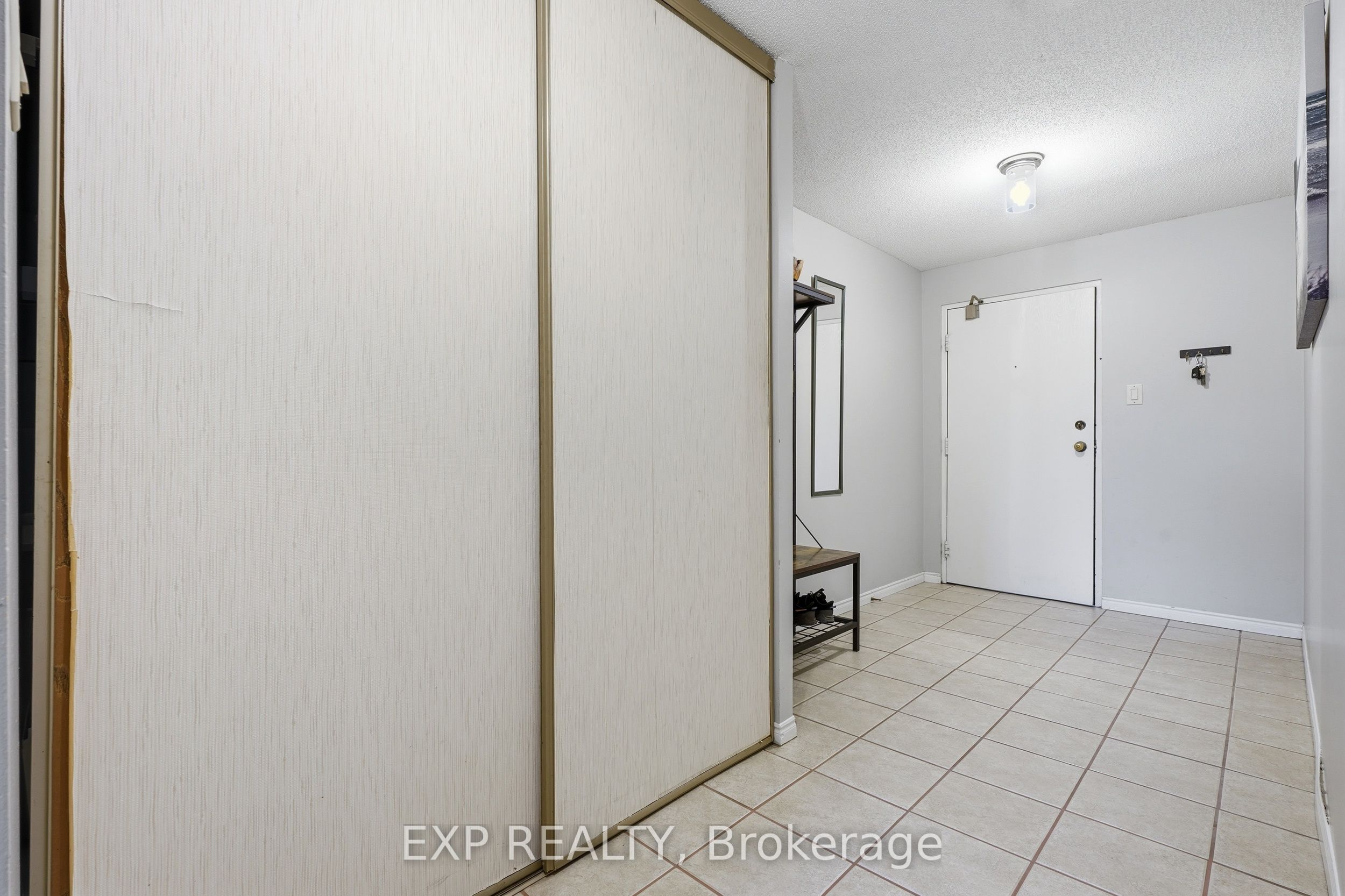 55 Green Valley Drive 1012 Property Photo 4
