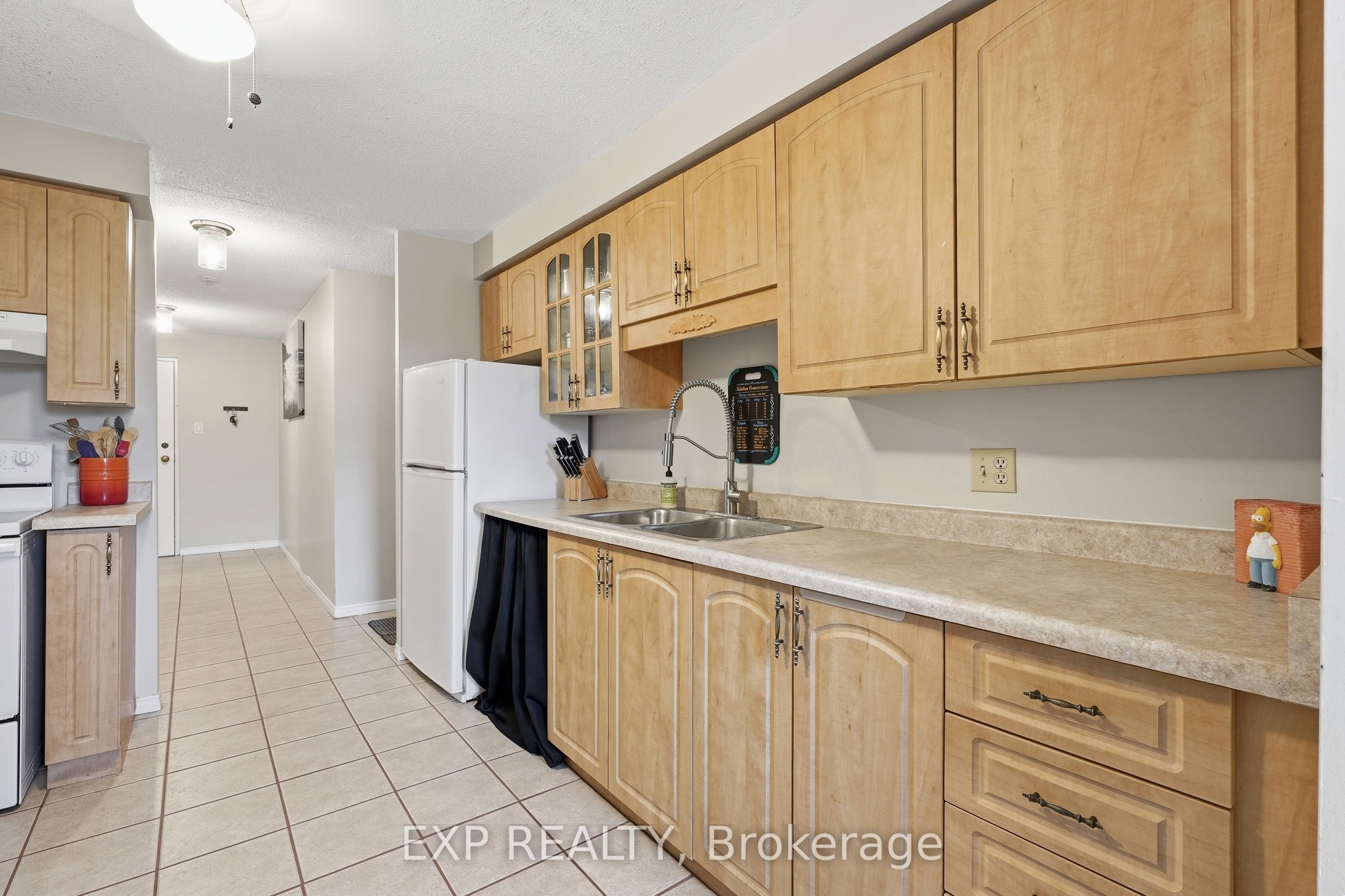 55 Green Valley Drive 1012 Property Photo 7