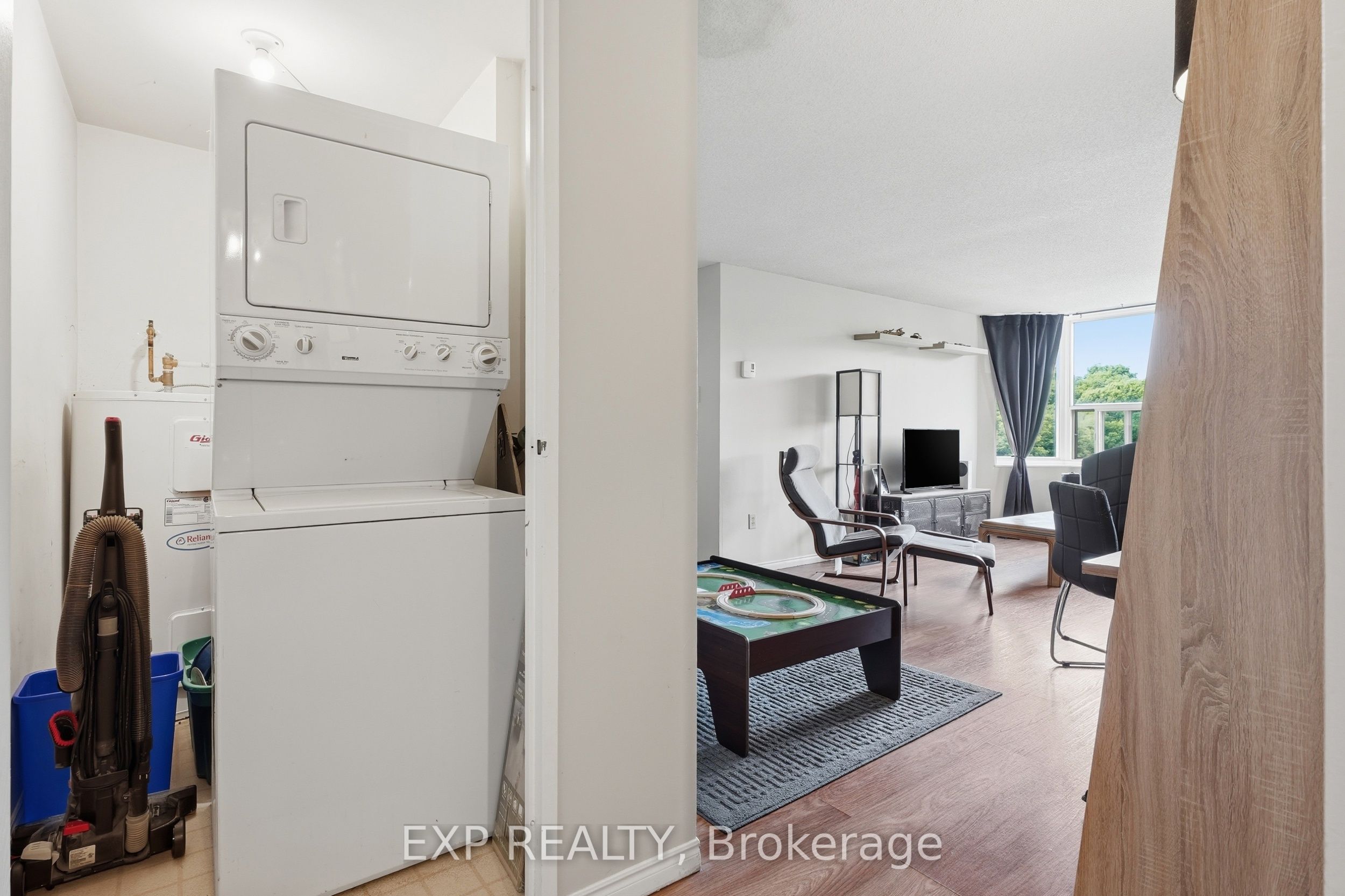 55 Green Valley Drive 1012 Property Photo 18