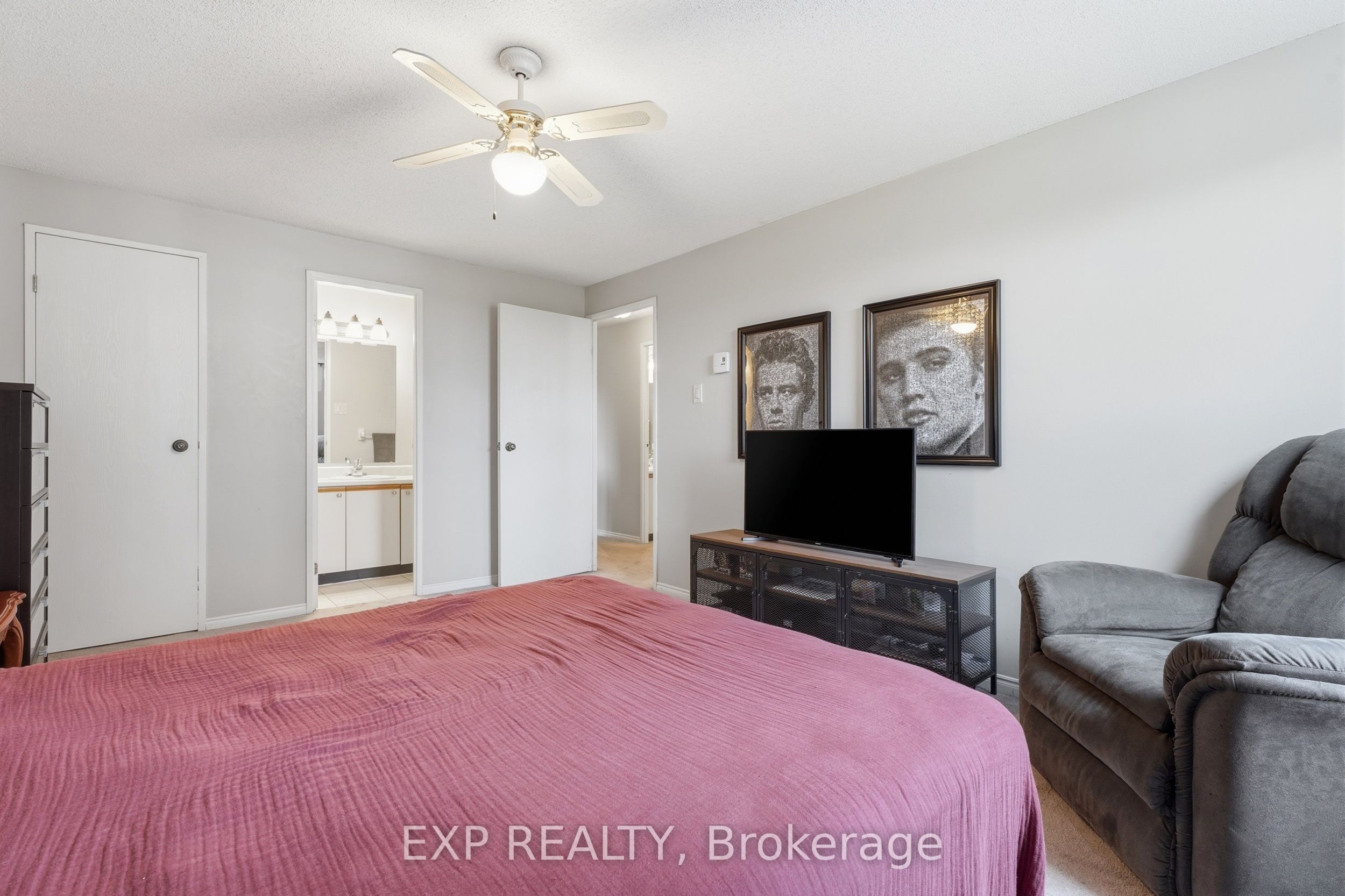 55 Green Valley Drive 1012 Property Photo 20