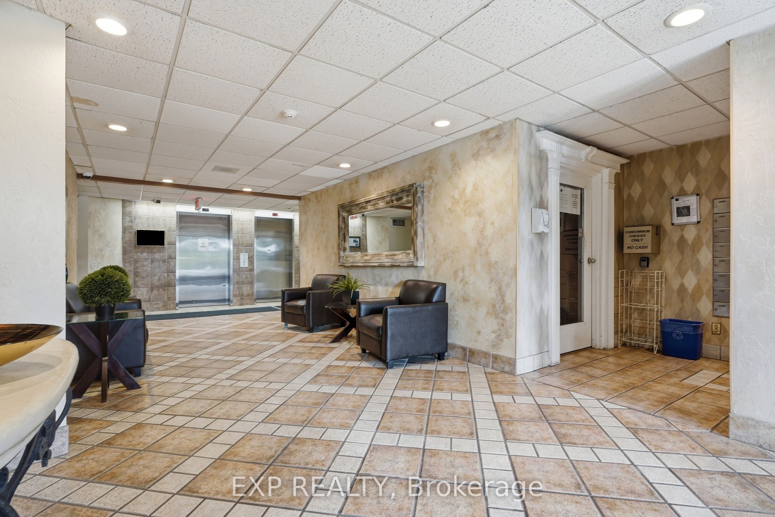55 Green Valley Drive 1012 Property Photo 31
