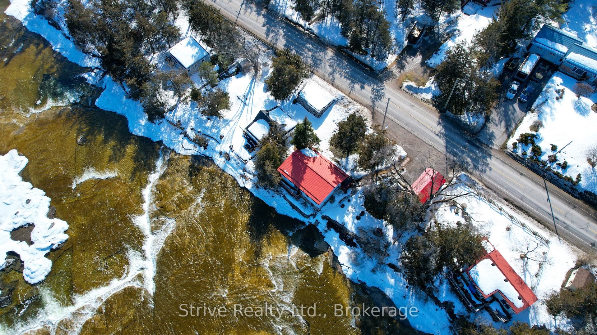 6613 County Rd 50 Road Property Photo 3