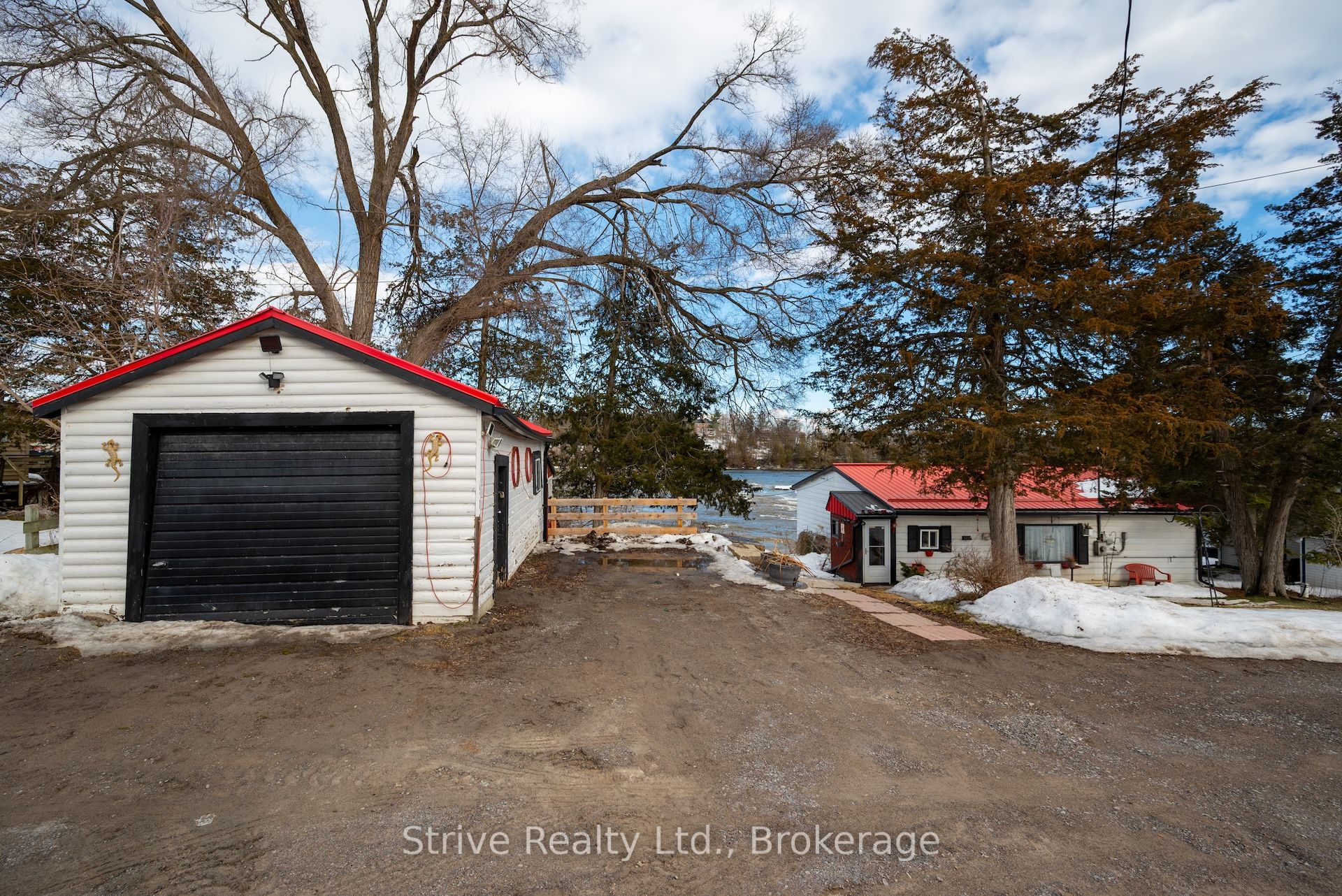 6613 County Rd 50 Road Property Photo 8