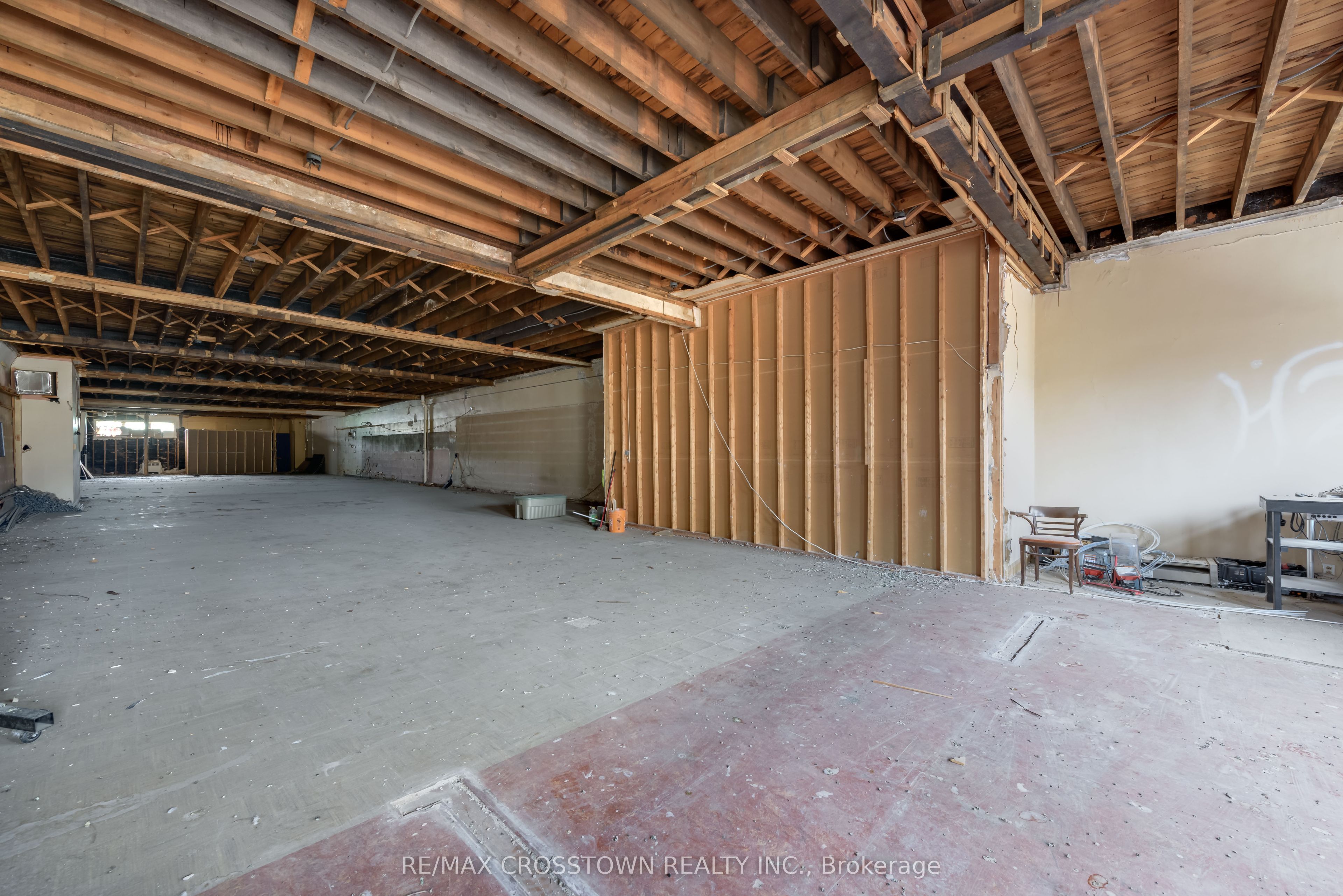 937 2nd Avenue E Property Photo 18