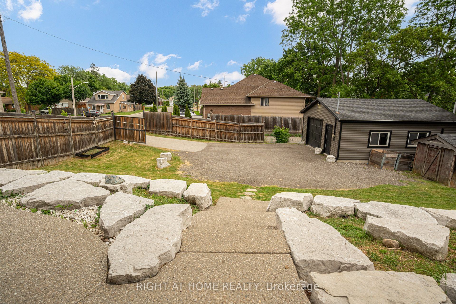 38 Washington Street Property Photo 6