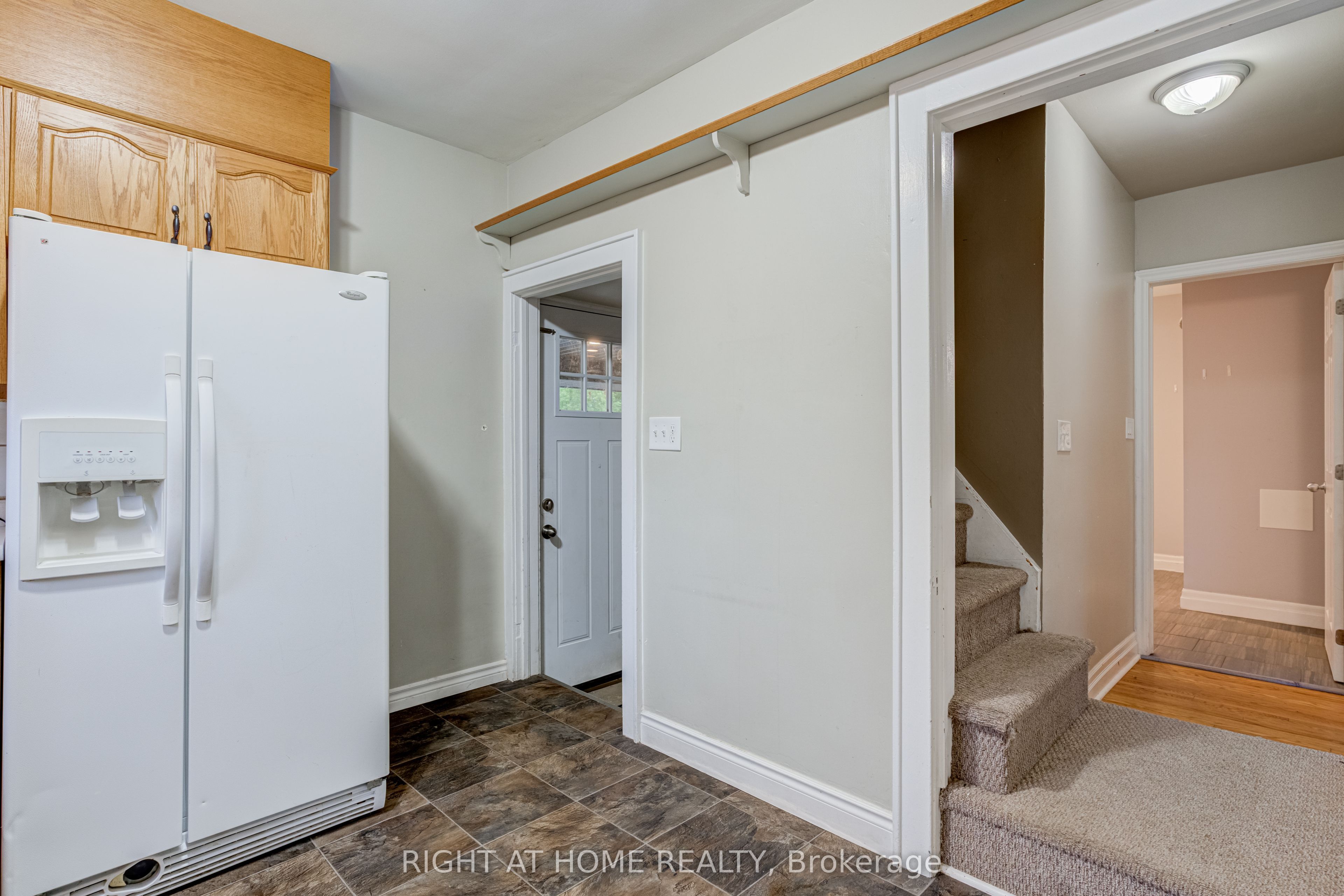 38 Washington Street Property Photo 19