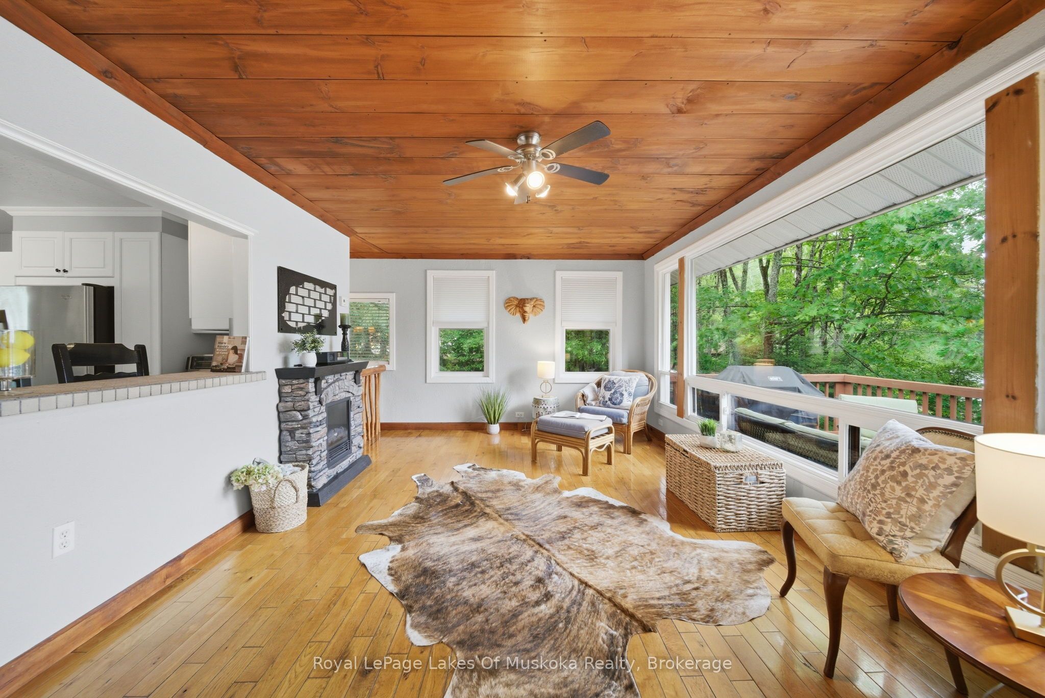 11 Carol Street W Property Photo 19