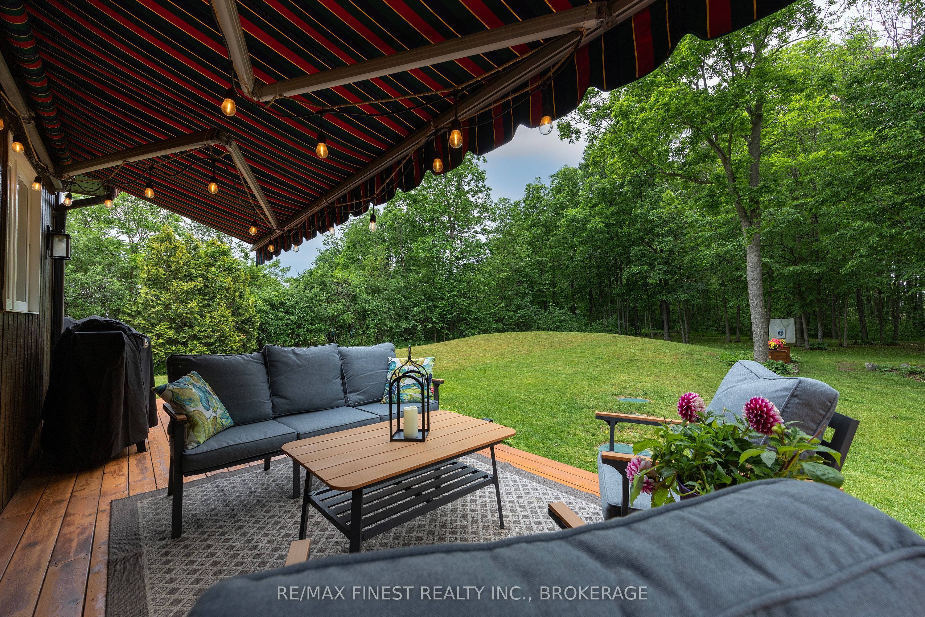 3886 Holmes Road Property Photo 14