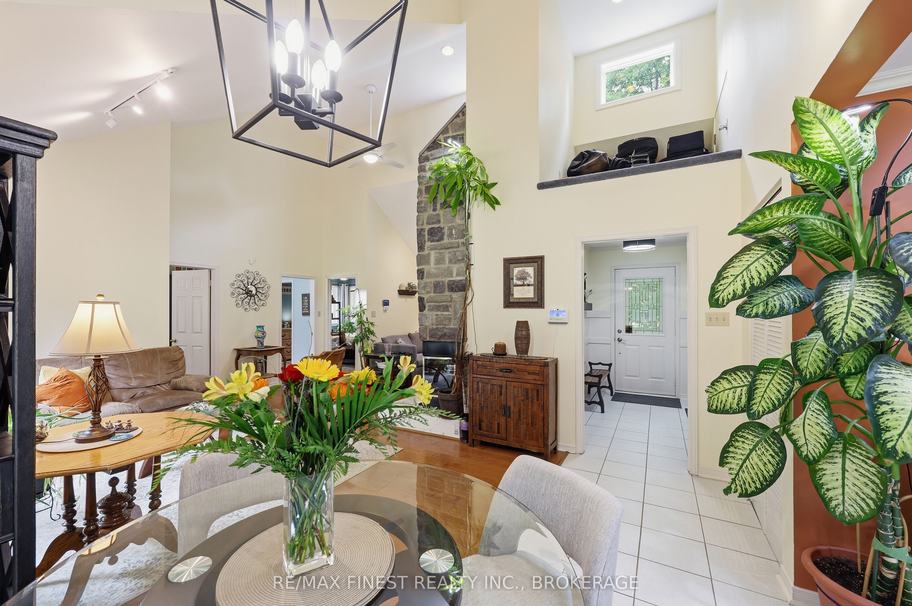 3886 Holmes Road Property Photo 25