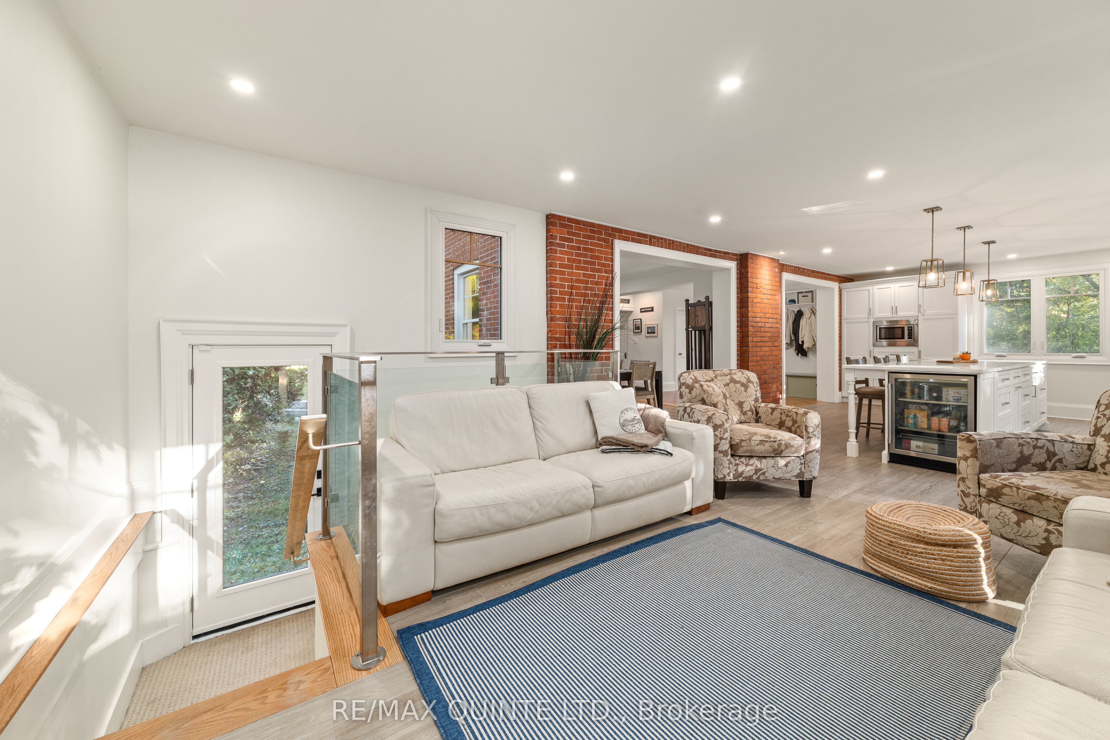126 Dufferin Avenue Property Photo 17