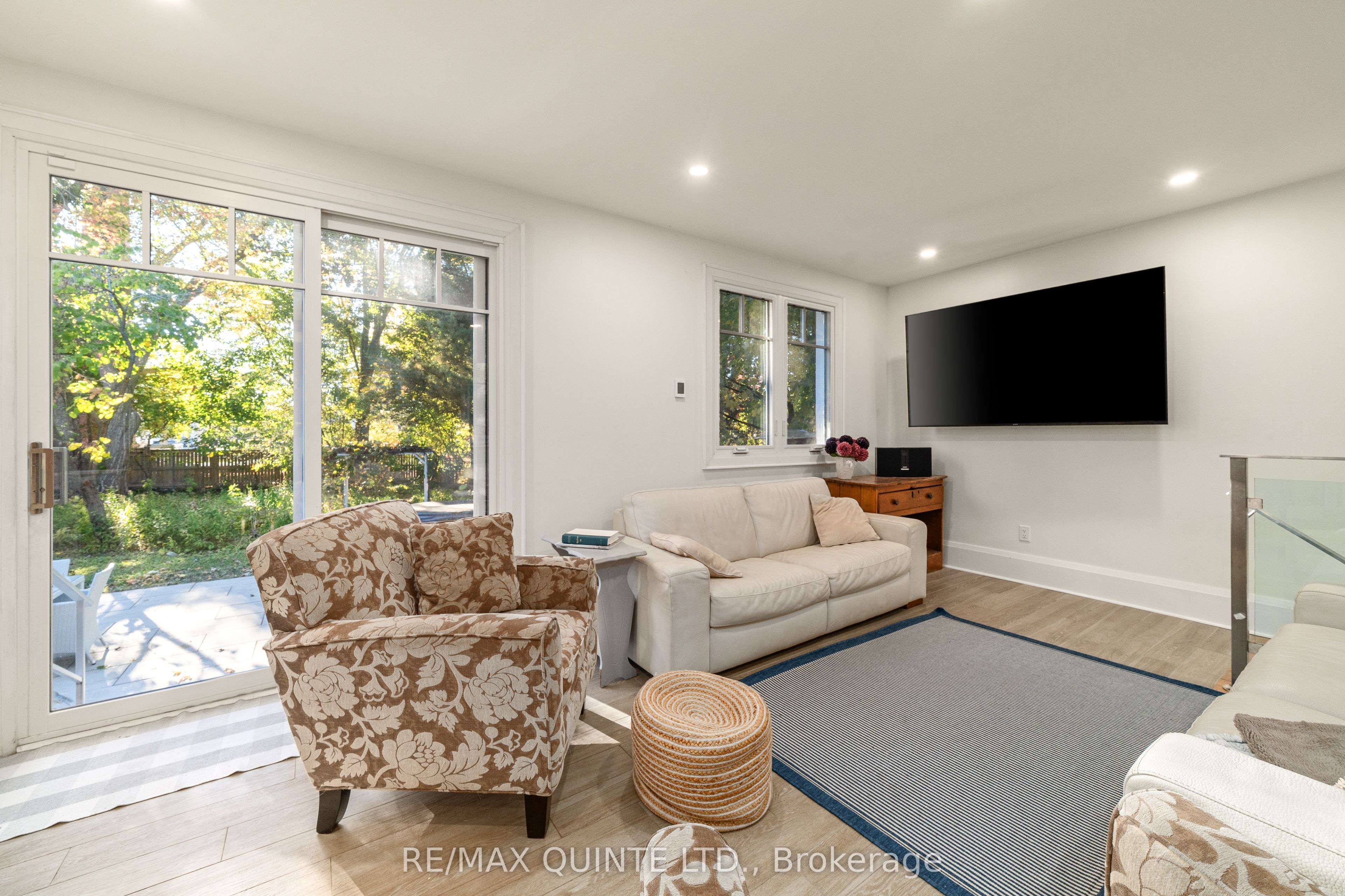 126 Dufferin Avenue Property Photo 18