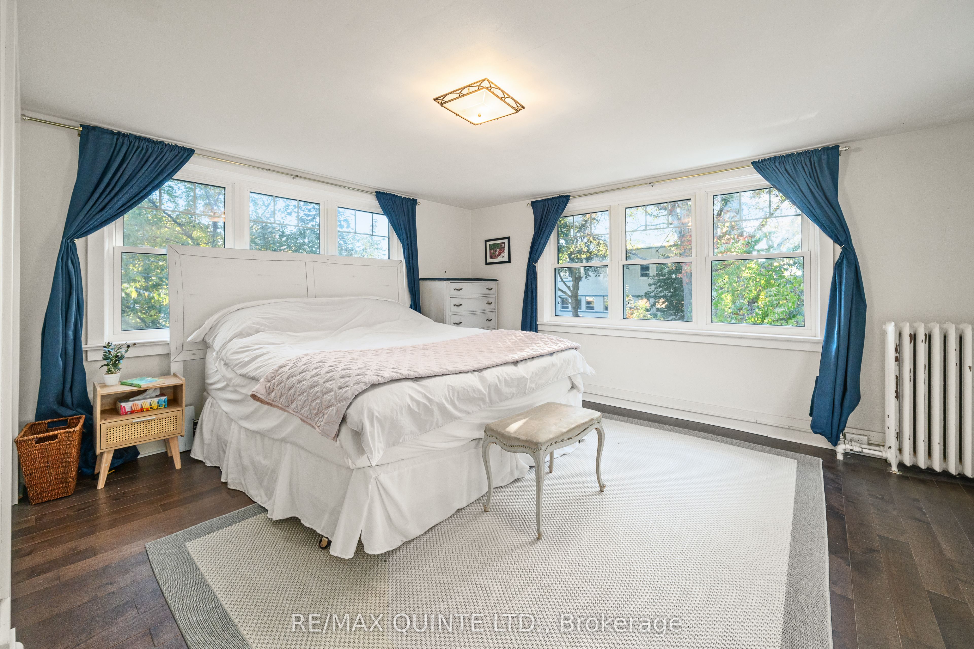 126 Dufferin Avenue Property Photo 22