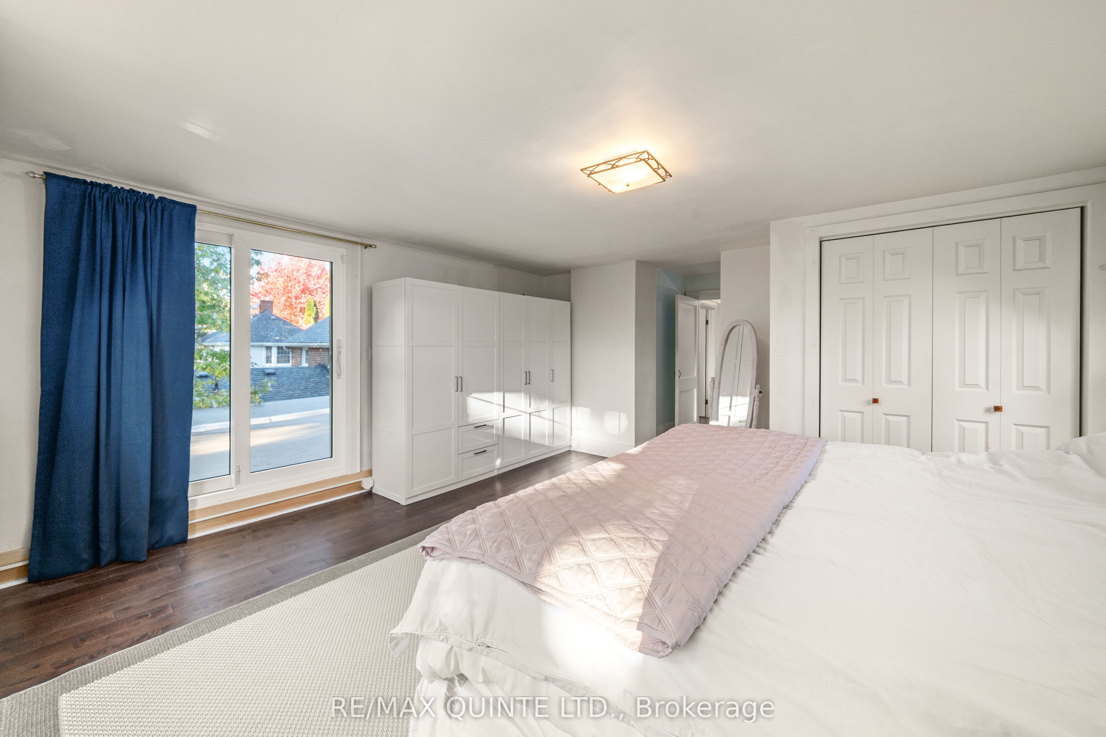 126 Dufferin Avenue Property Photo 23