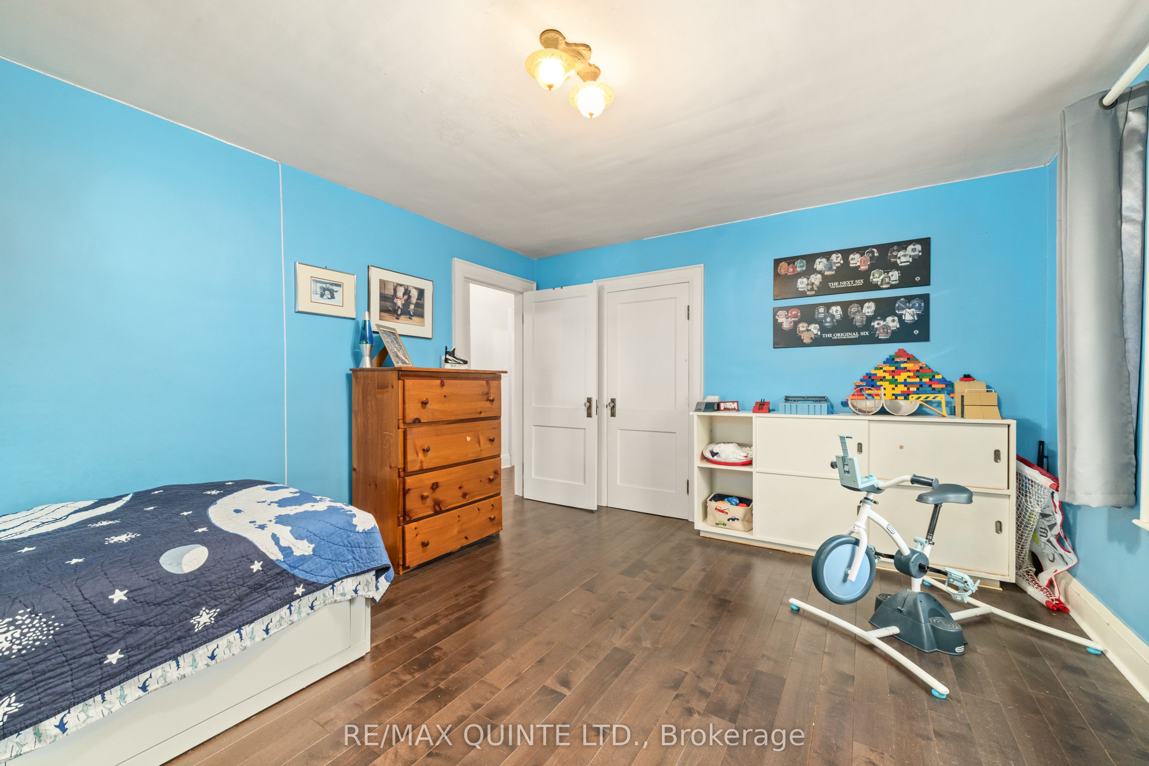 126 Dufferin Avenue Property Photo 25