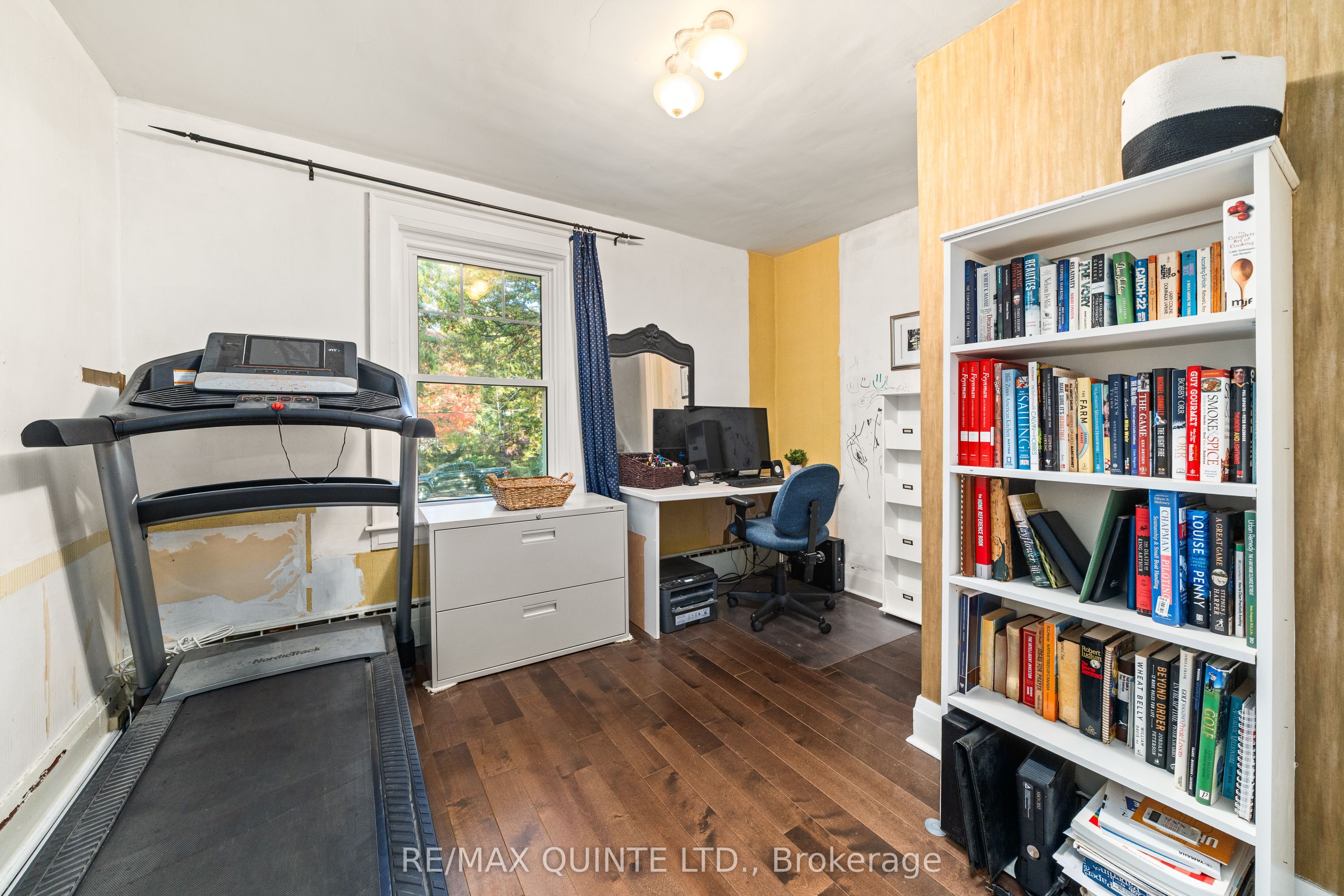 126 Dufferin Avenue Property Photo 30