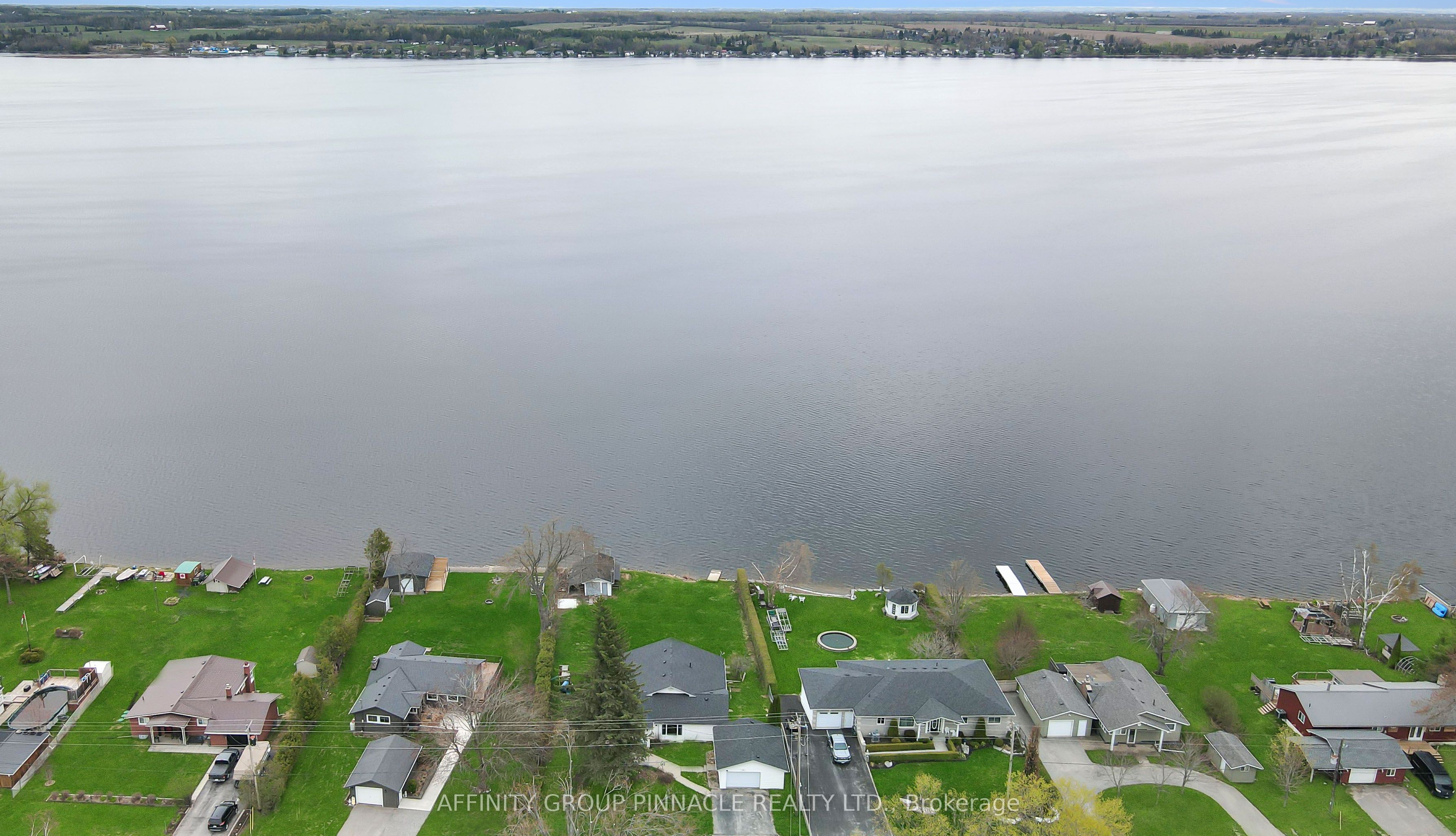 143 Beehive Drive Property Photo 2