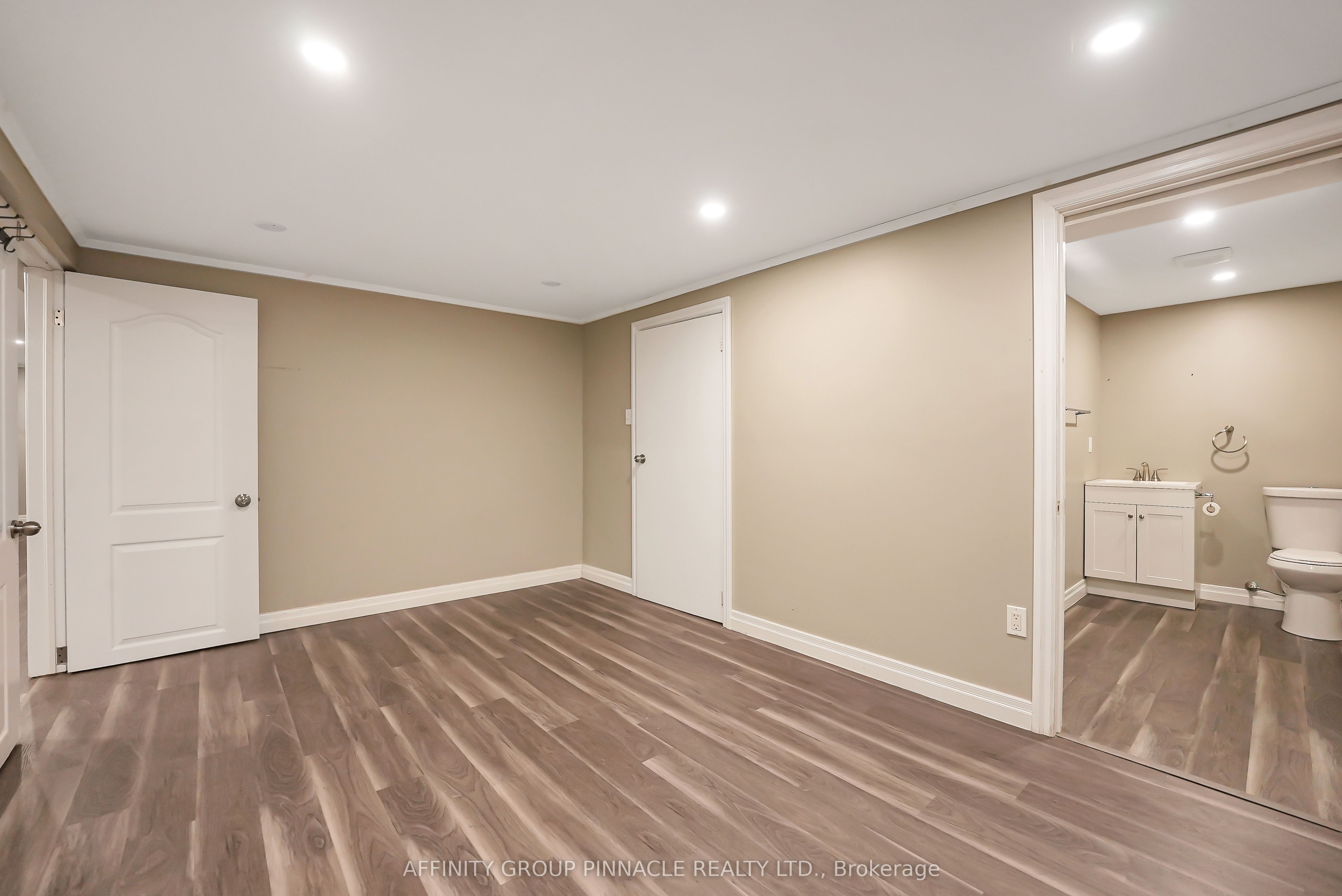 143 Beehive Drive Property Photo 23