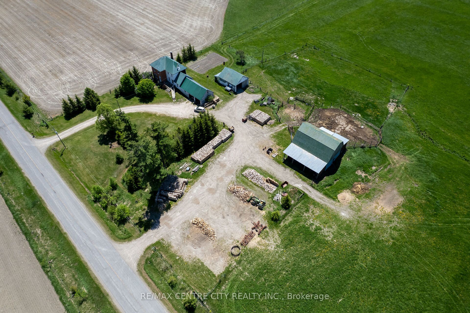 817 Snake River Line Property Photo 10
