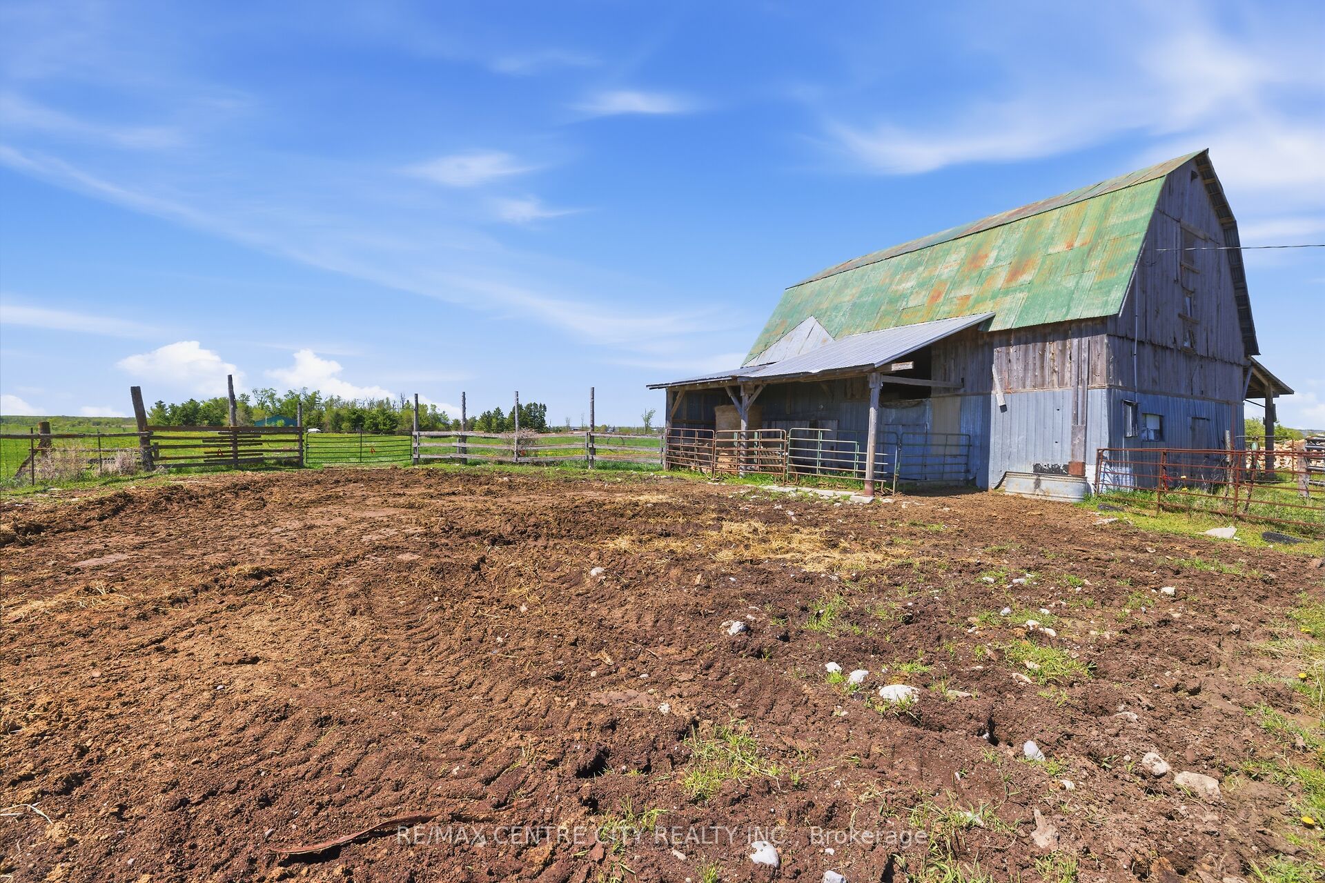 817 Snake River Line Property Photo 19