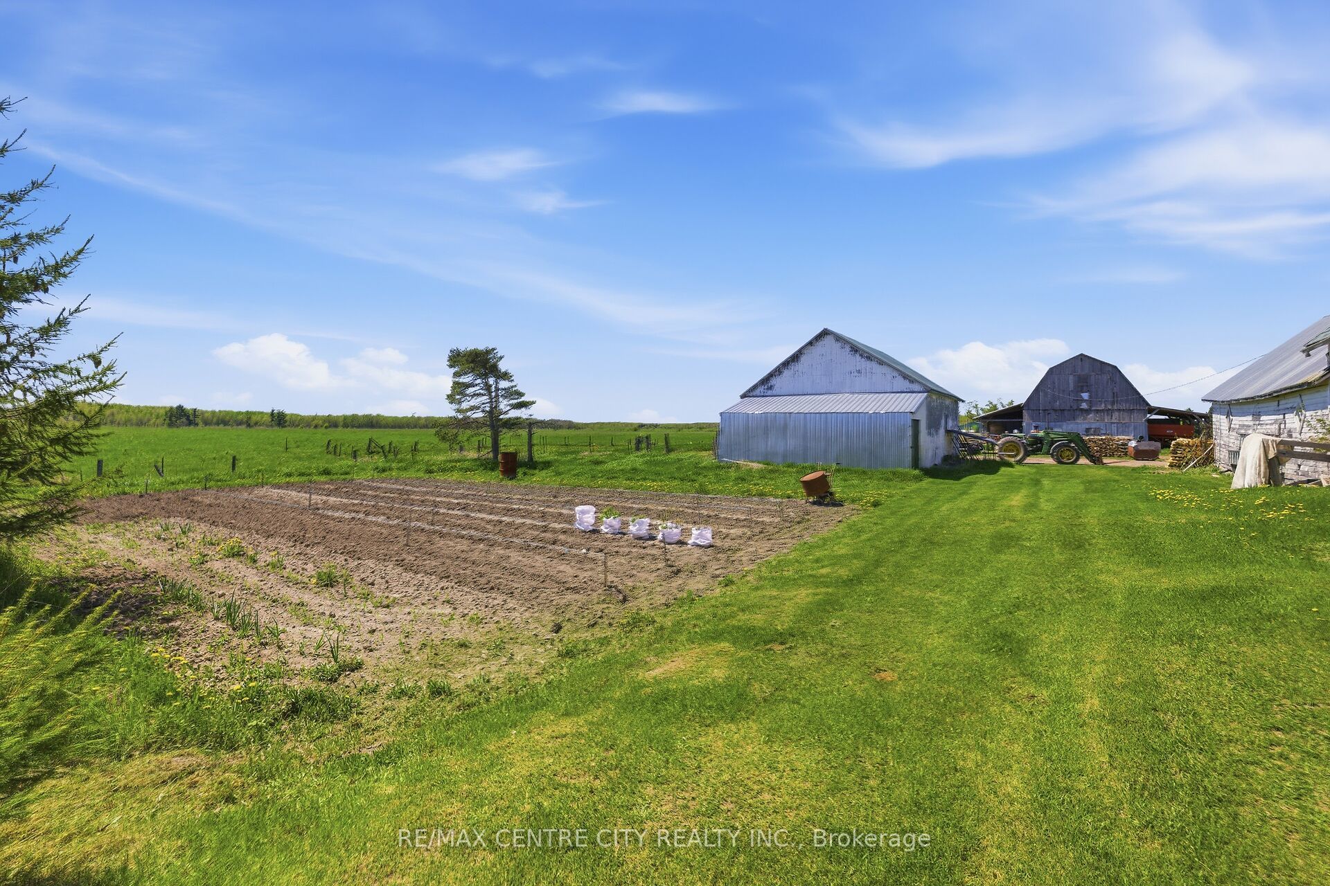 817 Snake River Line Property Photo 21