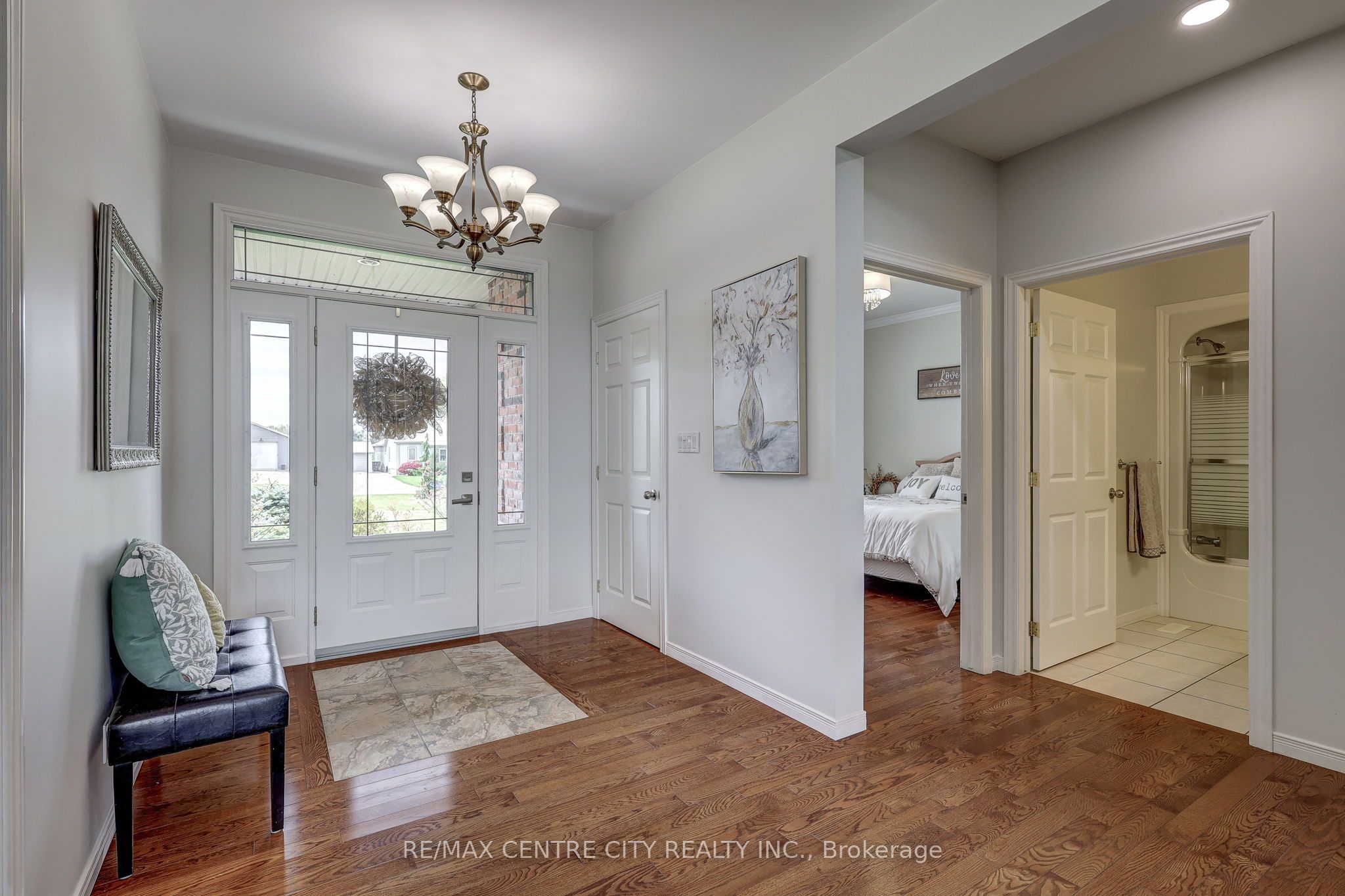 9538 Tower Road Property Photo 29