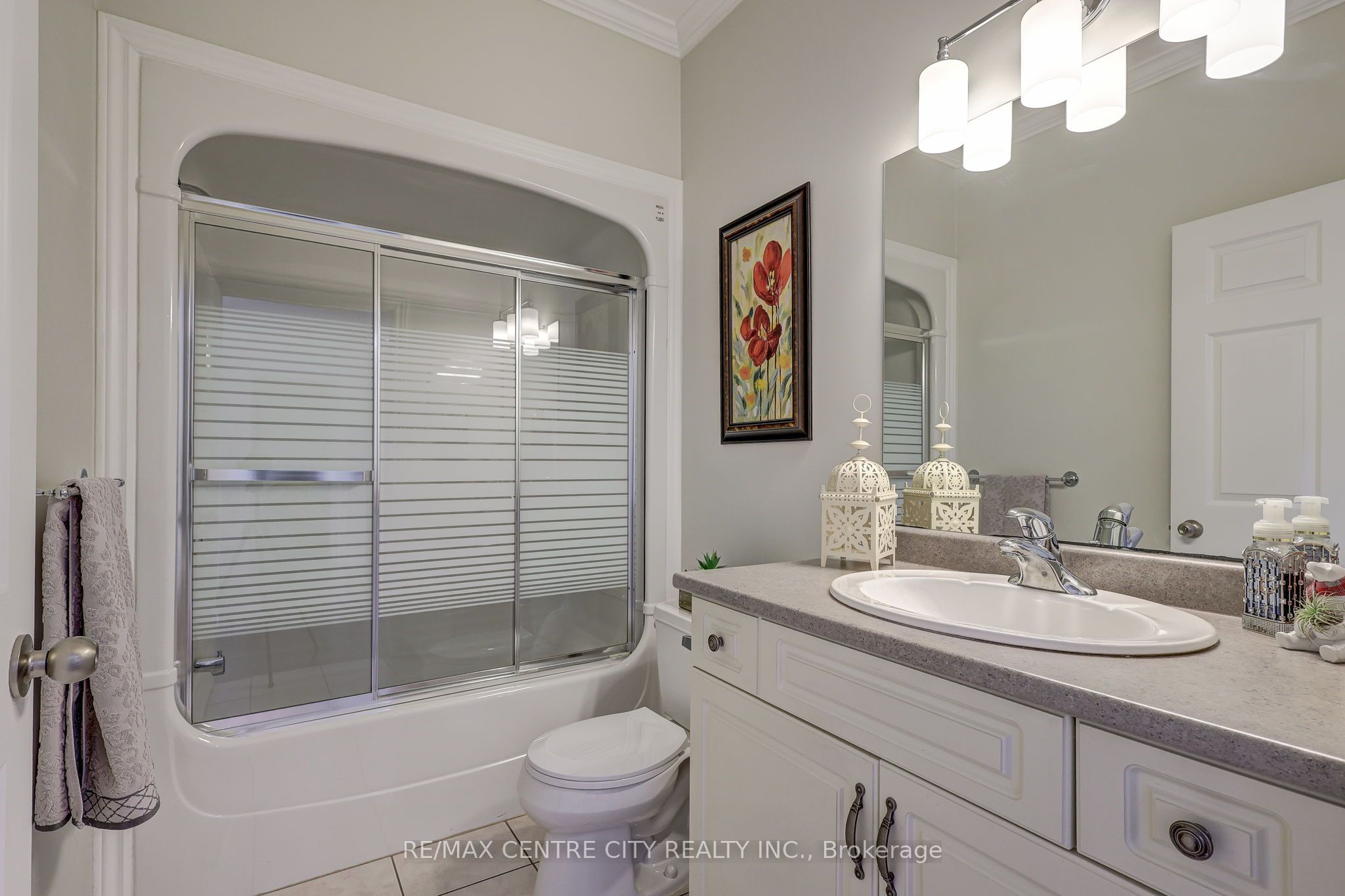9538 Tower Road Property Photo 31