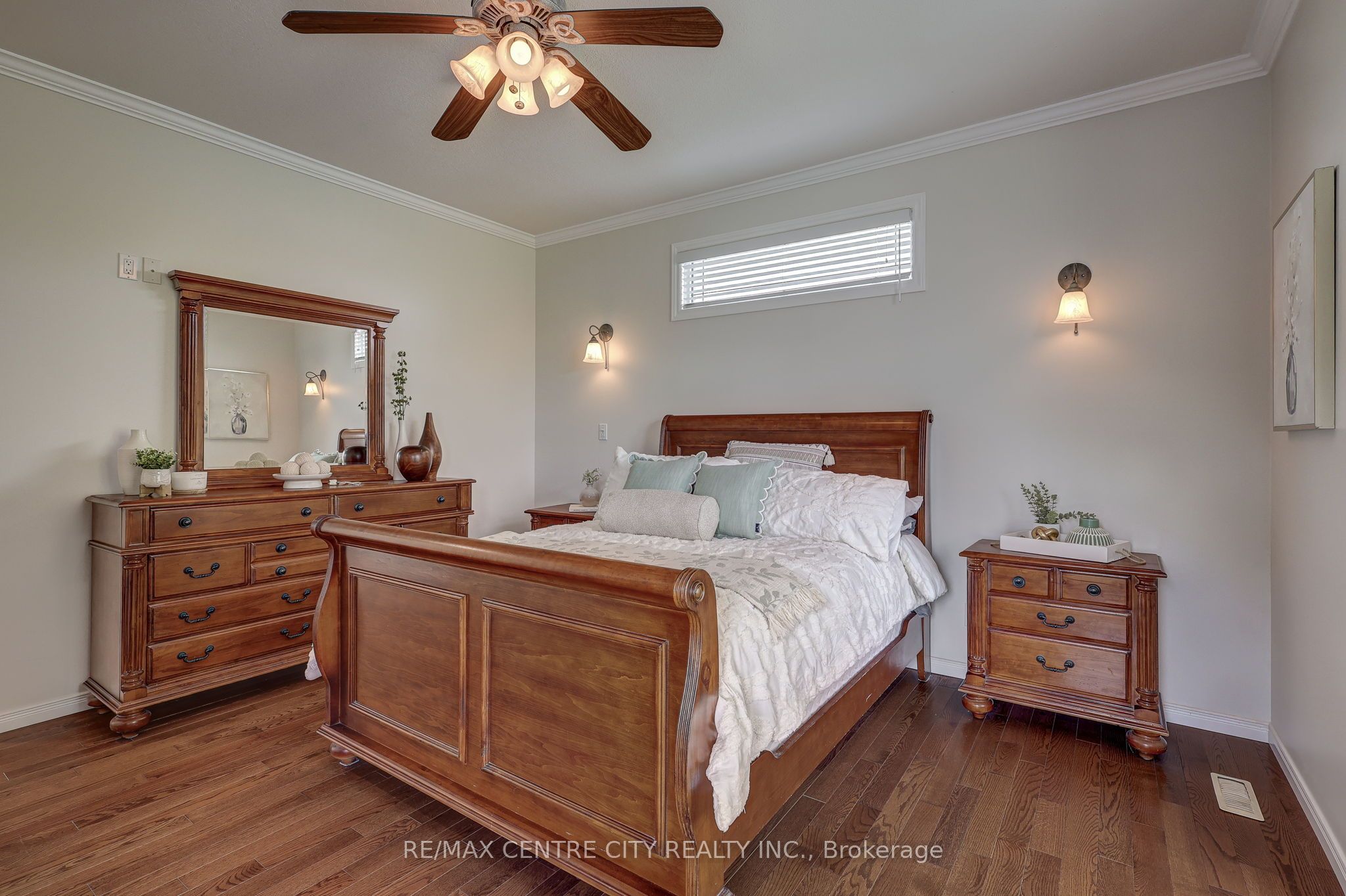 9538 Tower Road Property Photo 32