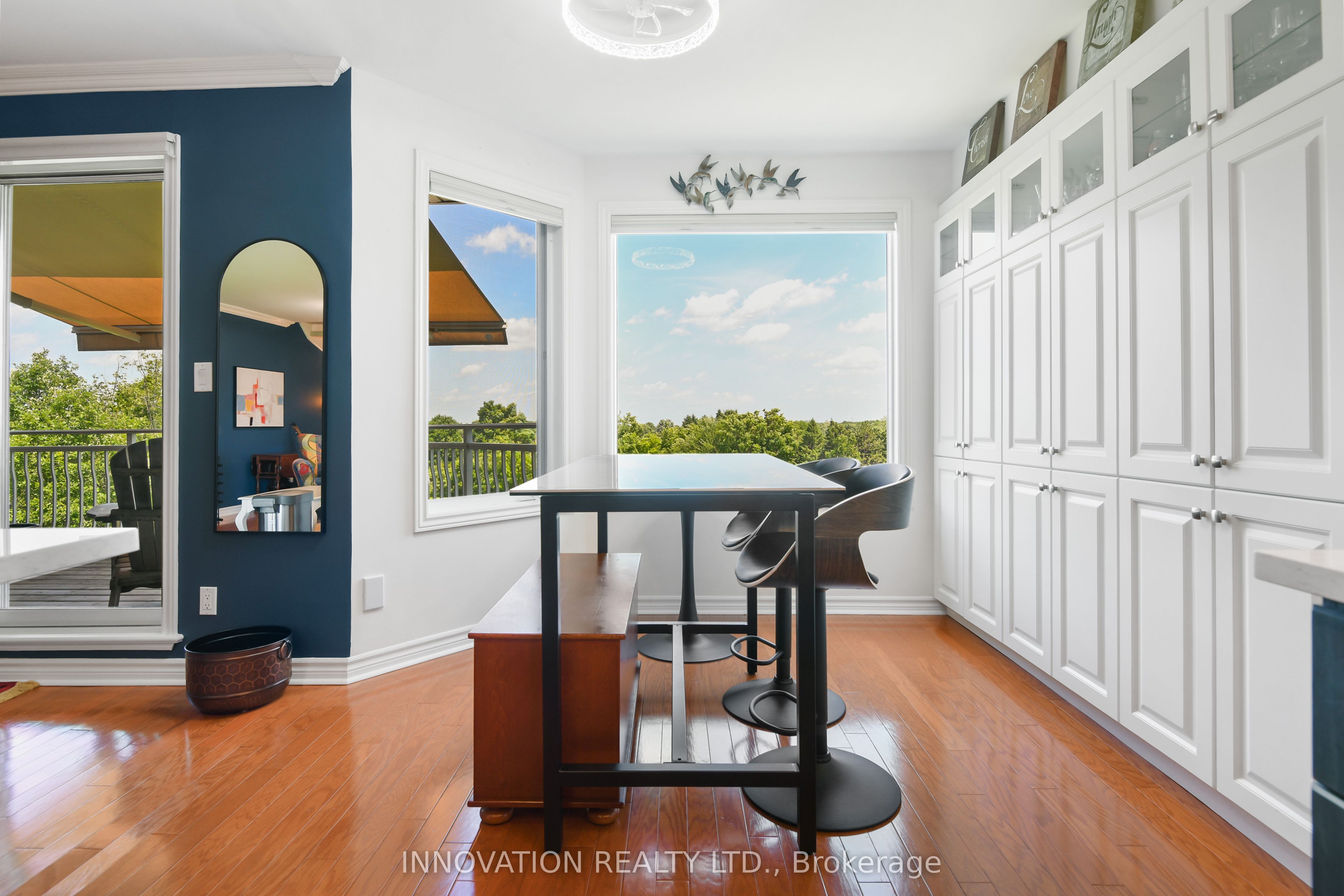150 Robson Court 2c Property Photo 11
