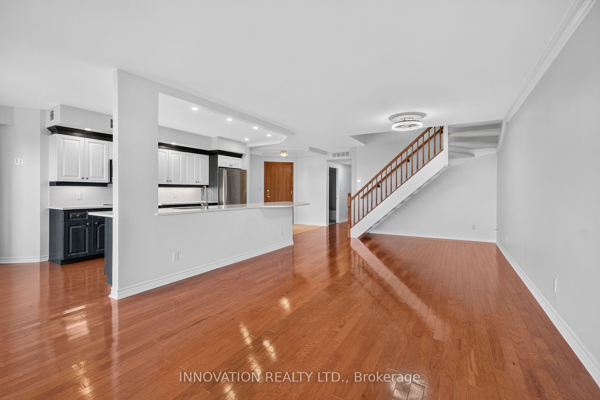 150 Robson Court 2c Property Photo 16
