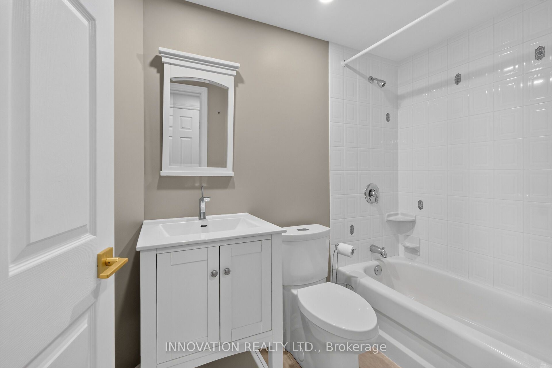150 Robson Court 2c Property Photo 17