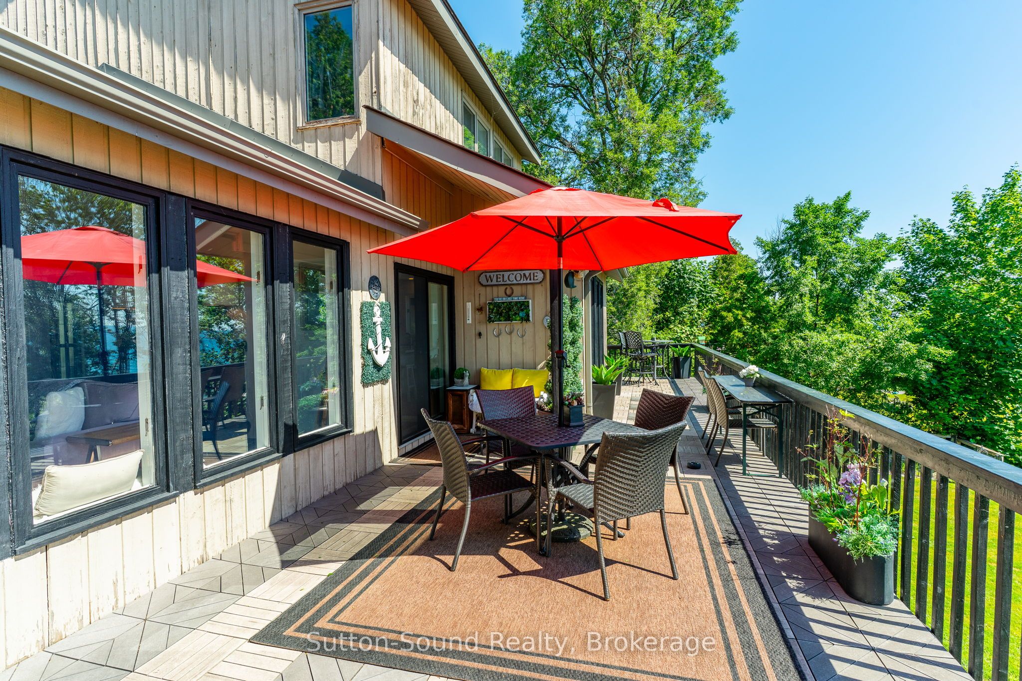 427 Balmy Beach Road Property Photo 23