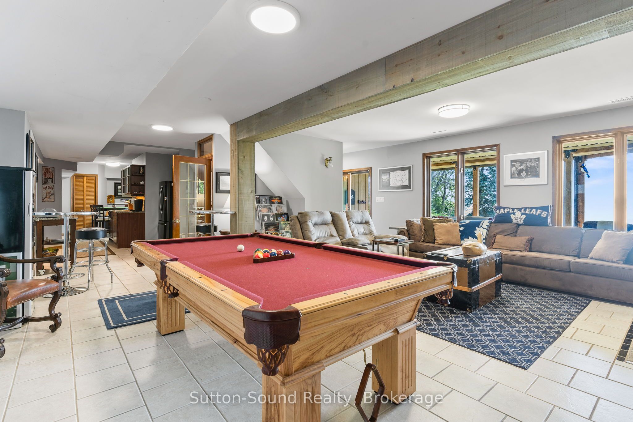 427 Balmy Beach Road Property Photo 39