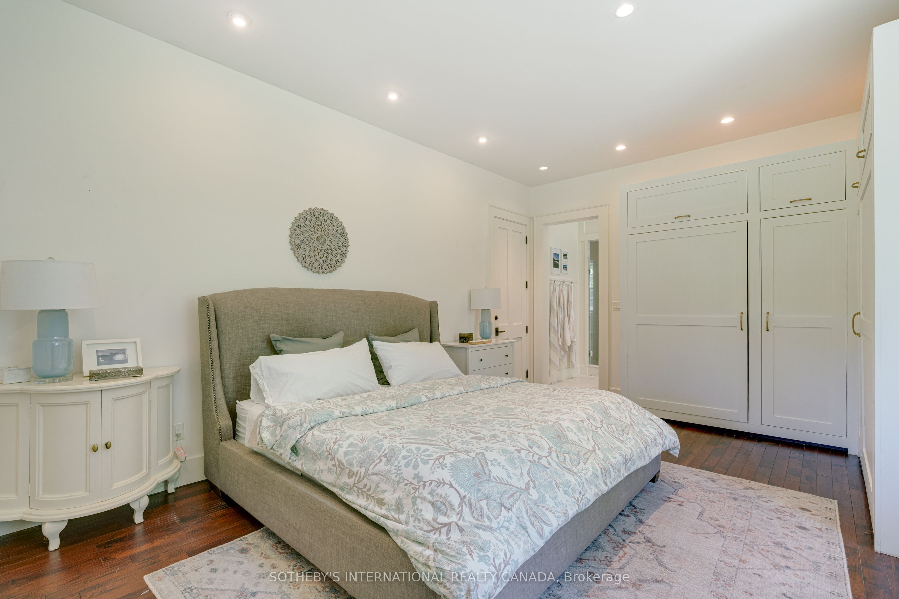 2877 Mcsherry Lane Property Photo 18