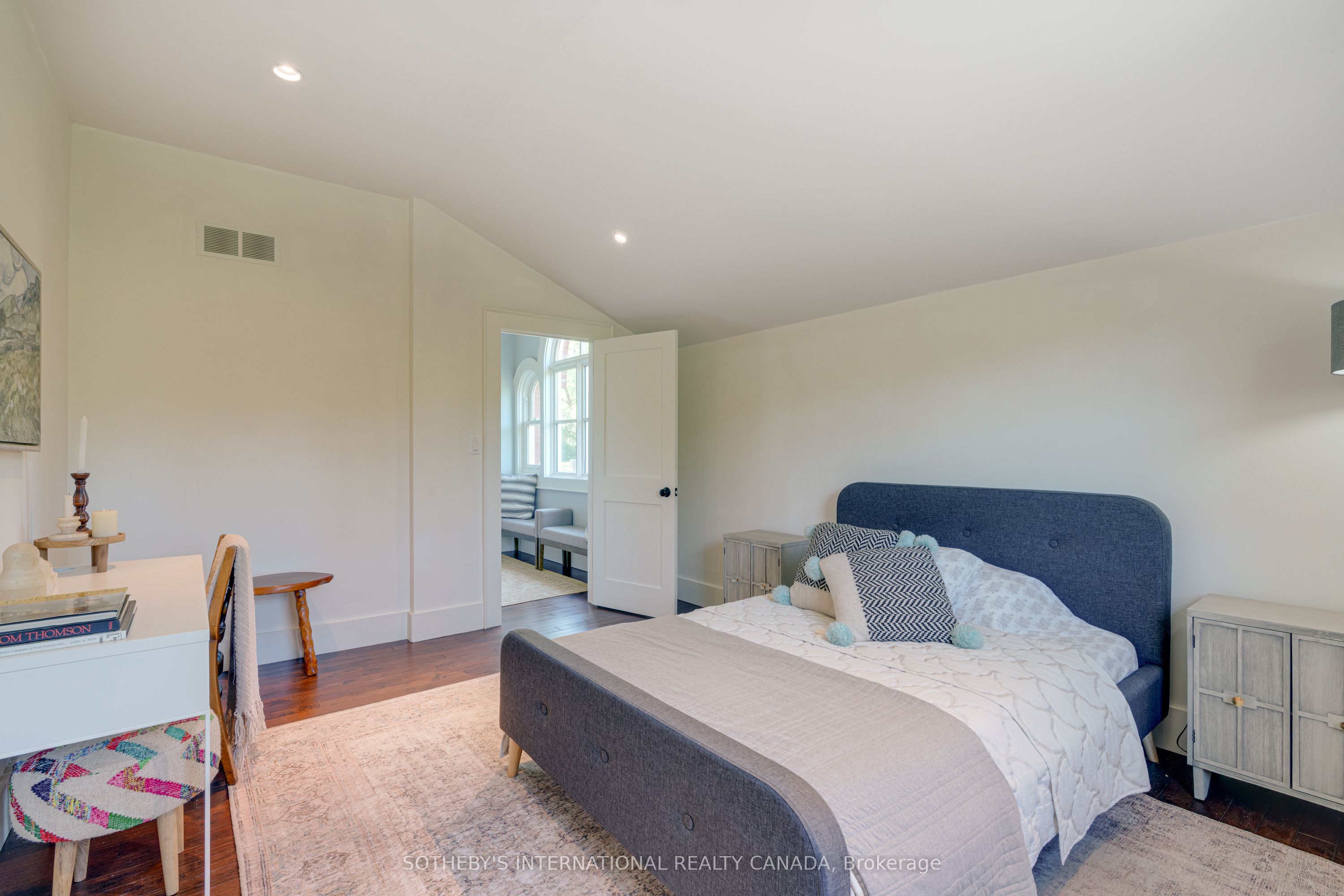 2877 Mcsherry Lane Property Photo 27