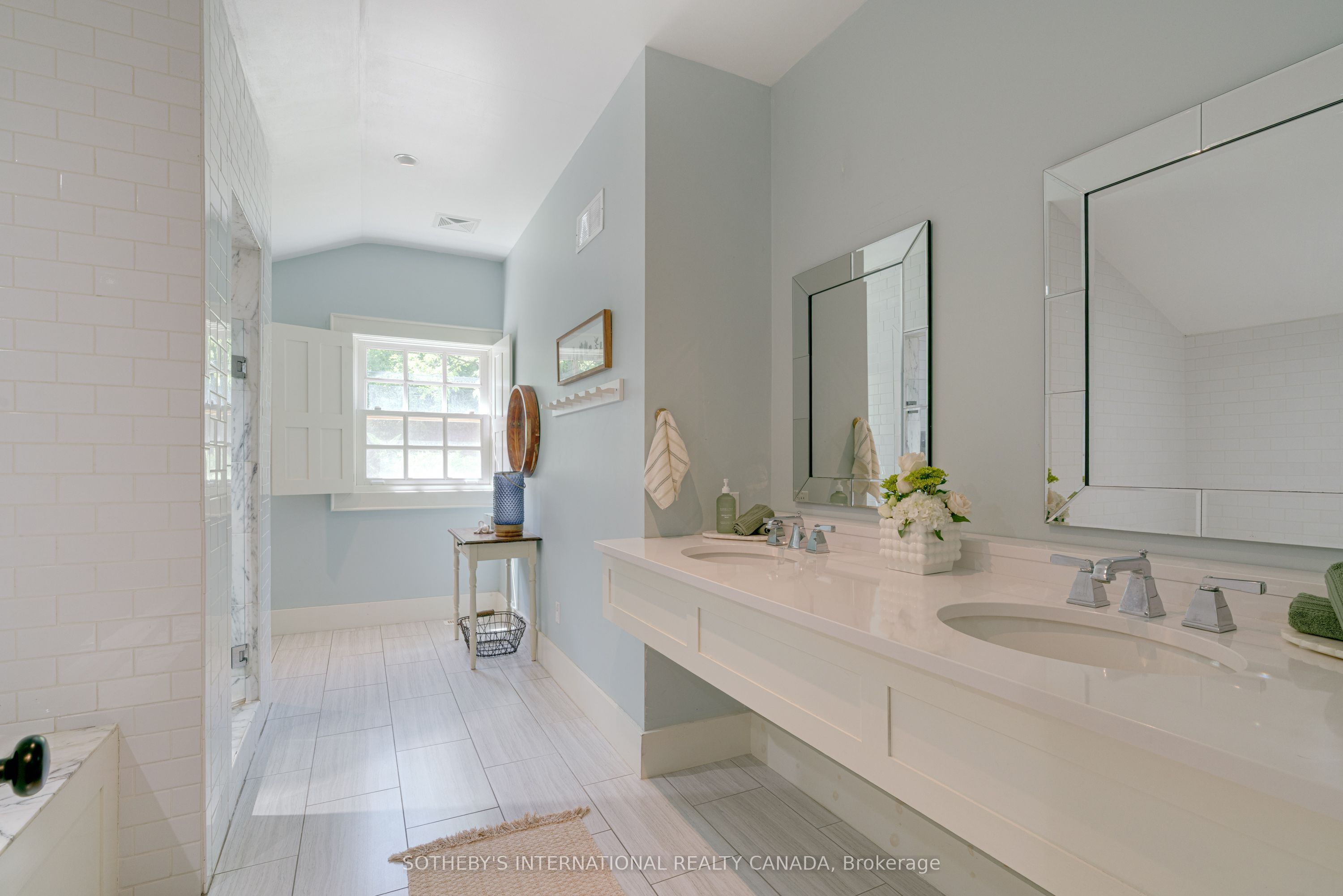 2877 Mcsherry Lane Property Photo 31