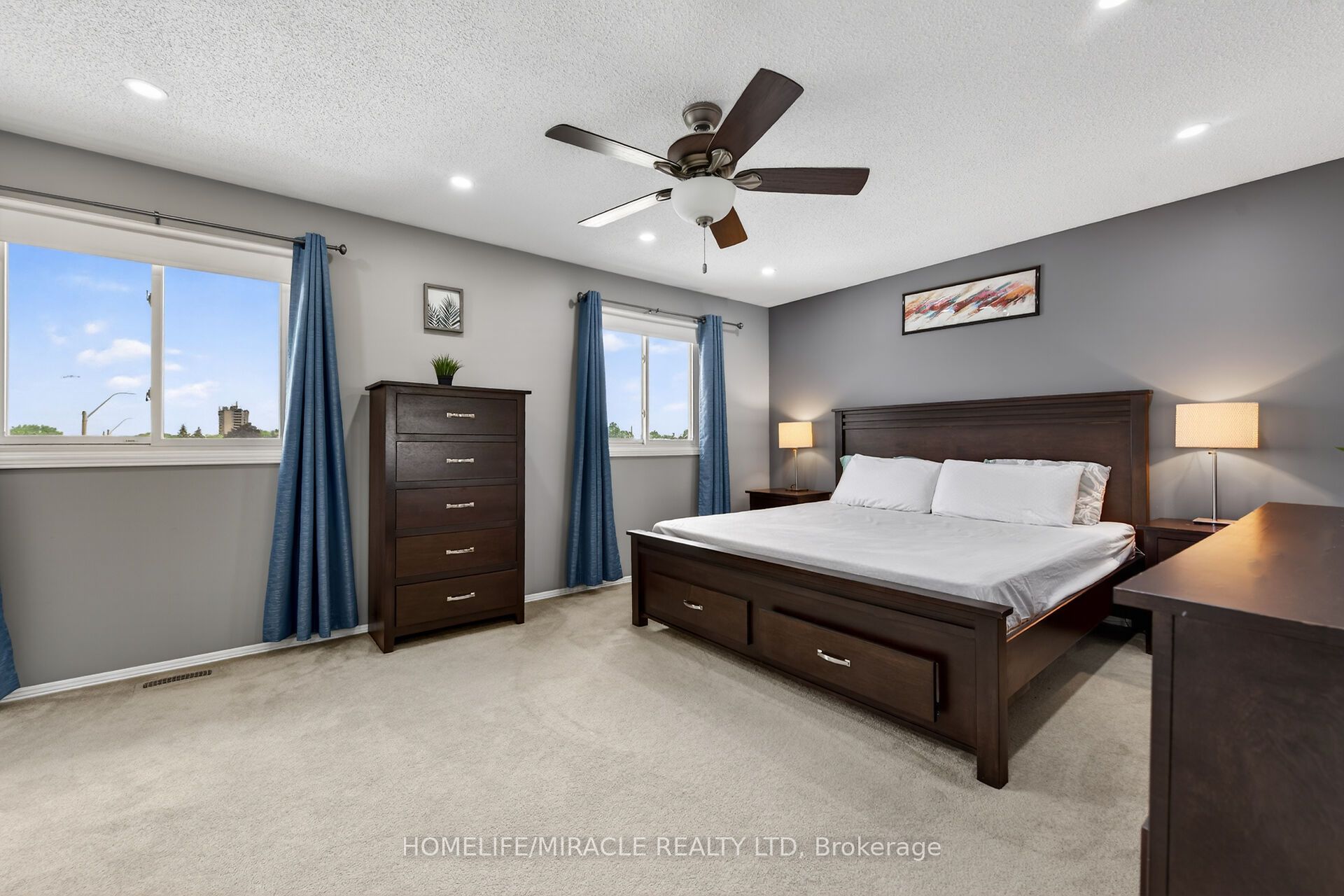34 Capri Crescent Property Photo 30