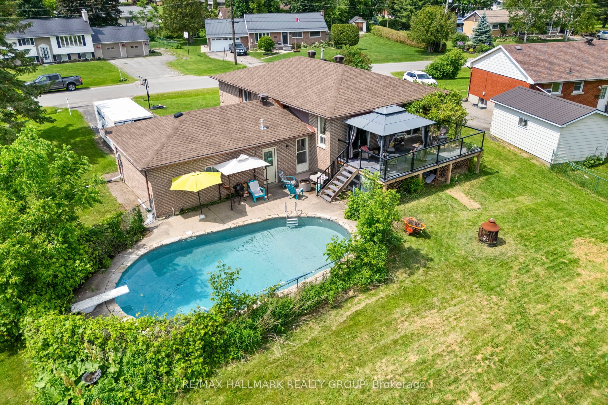 17 Sunnymede Avenue Property Photo 6