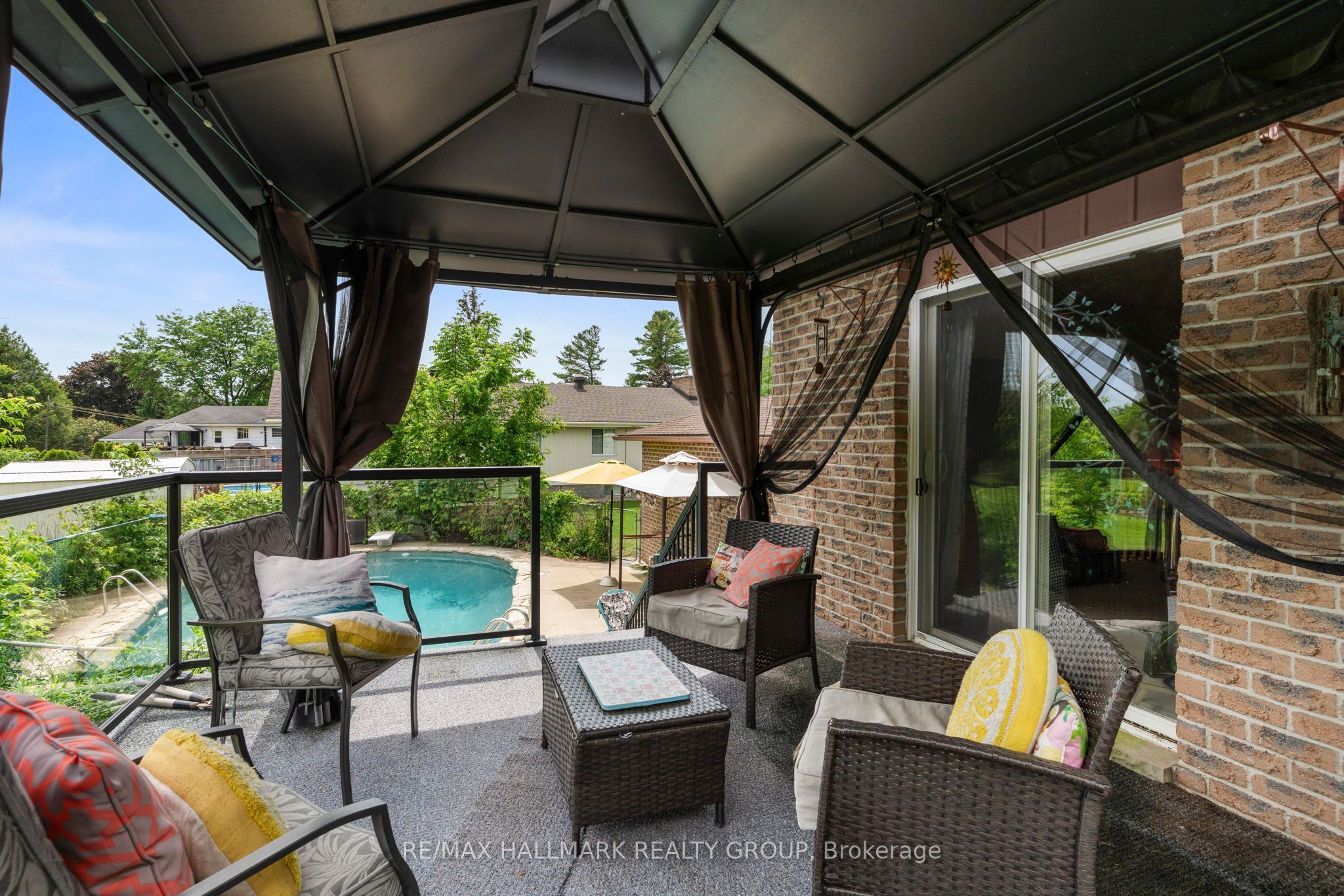 17 Sunnymede Avenue Property Photo 8