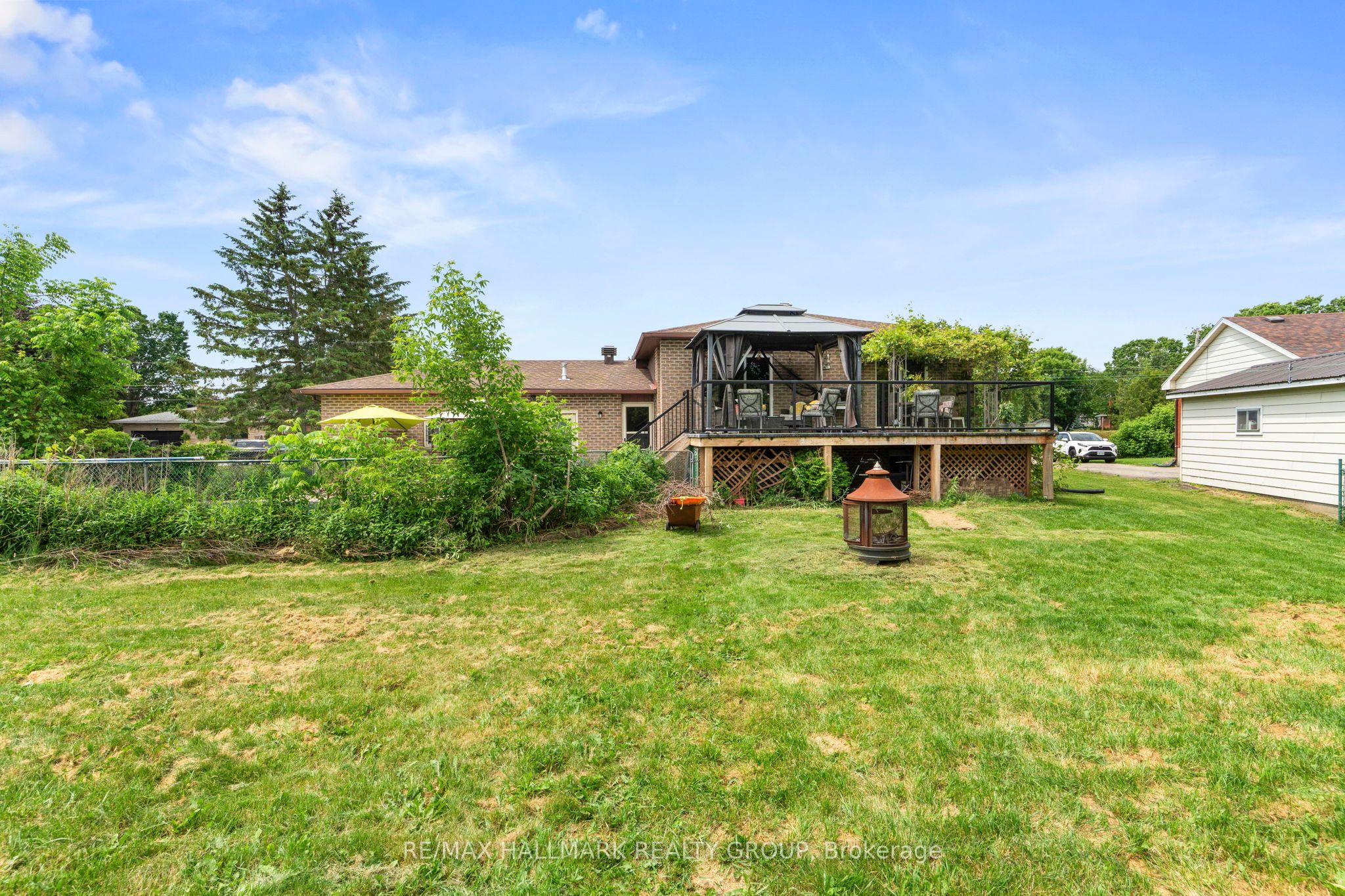 17 Sunnymede Avenue Property Photo 13