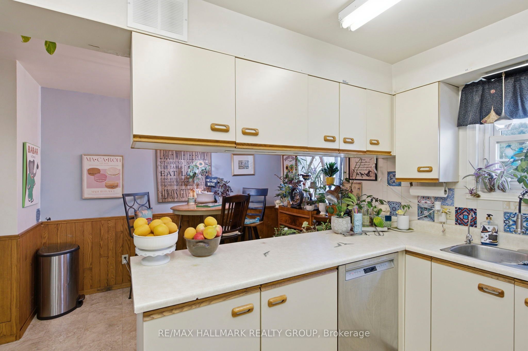 17 Sunnymede Avenue Property Photo 29