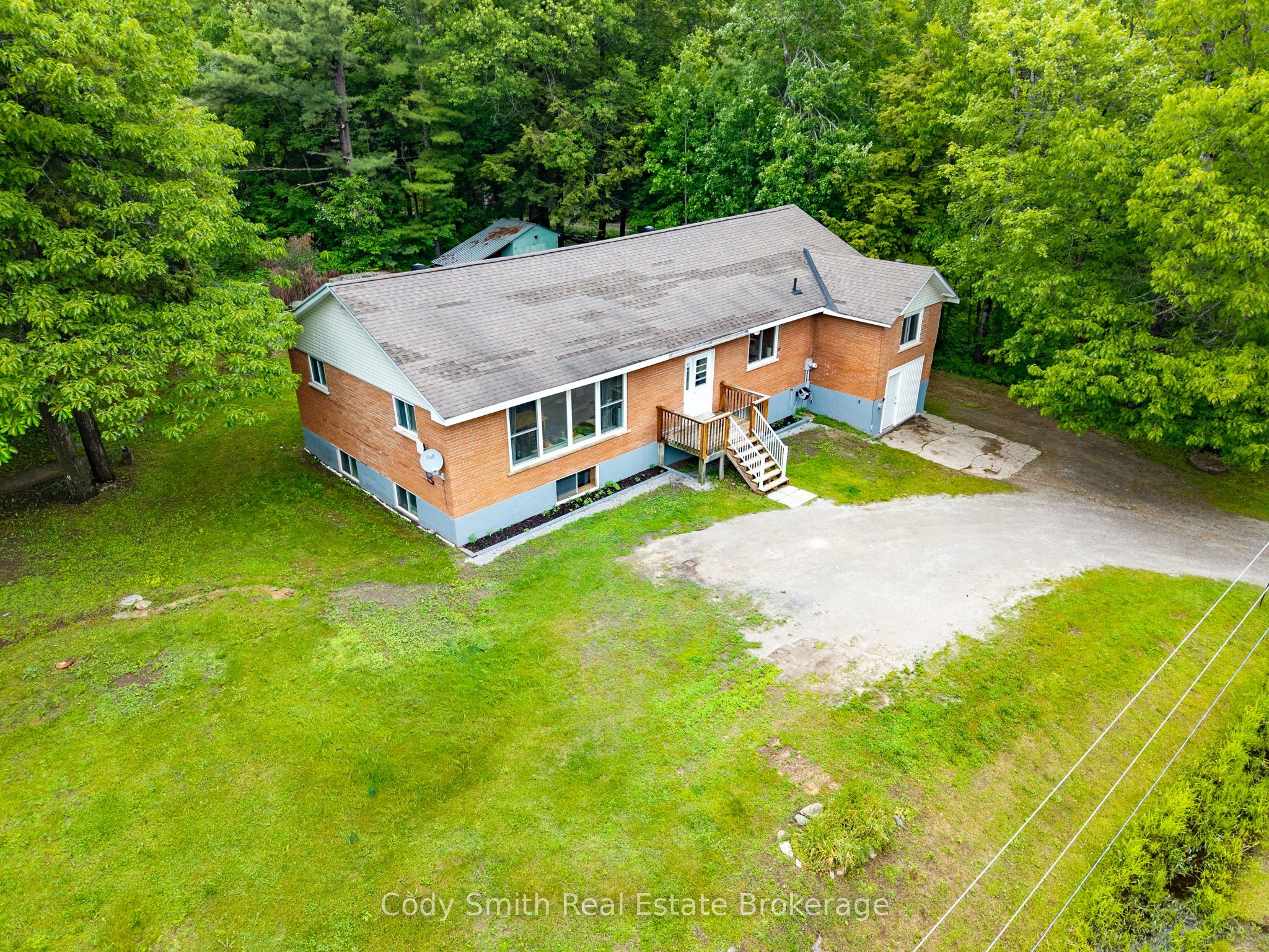 48 Picnic Island Road Property Photo 3