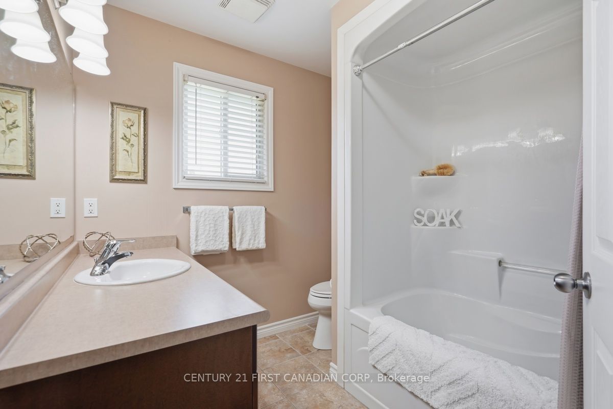 30 Pear Tree Avenue Property Photo 25